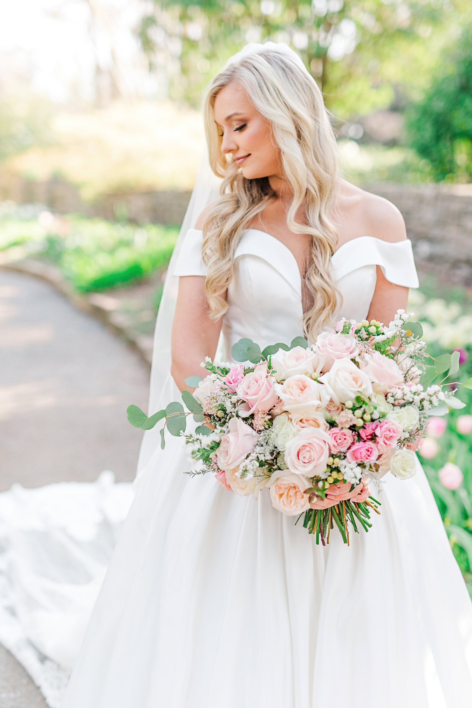 Alabama Wedding Photographer - Lauren Elliott Photography - Cheslees Bridals at The Botanical Gardens-0521-Edited-Softness