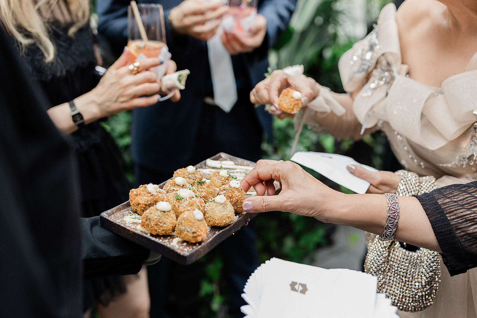 Shotlife Studio_Shangi-la Hotel Toronto Wedding_0164