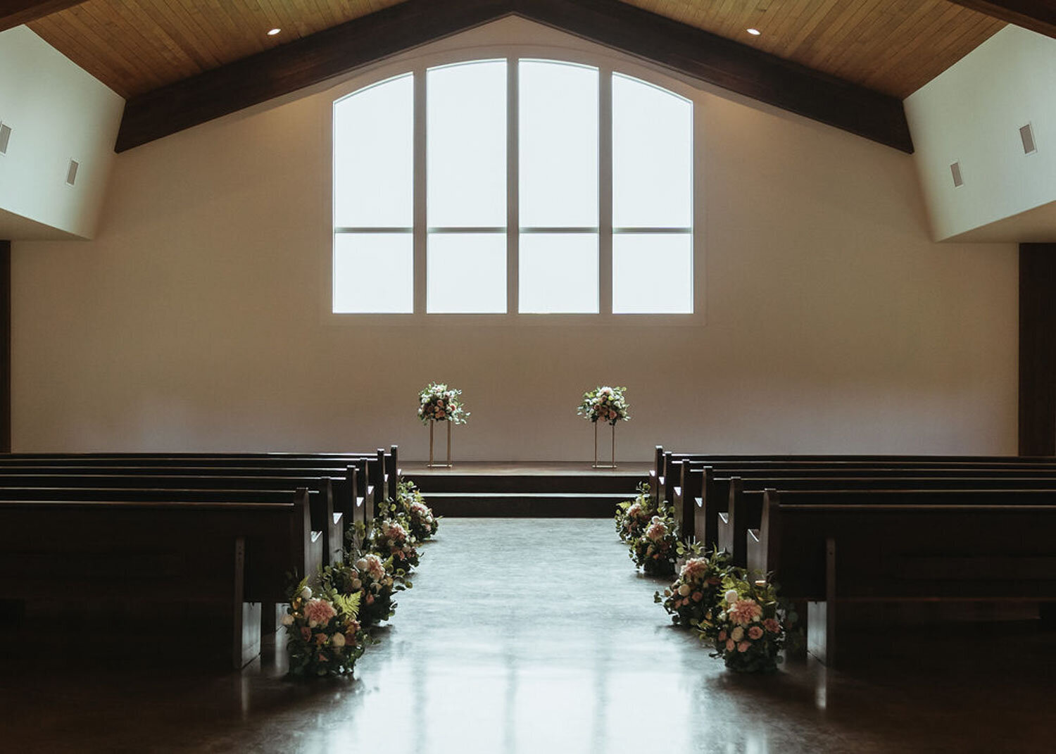 Amy-and-Cameron-Chapel-wedding-venue-in-Austin-January-2024-09