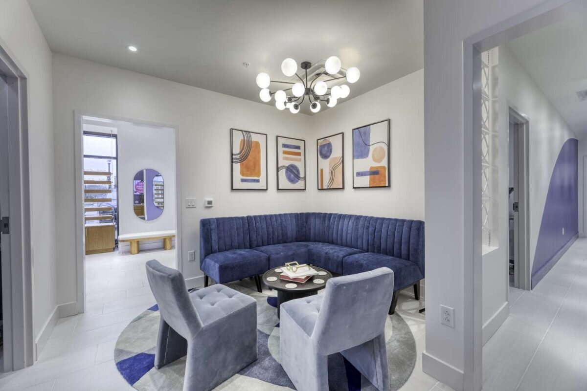 Liberty Type Branding and Website Design Agency Knoxville, Tennessee Therapist Brand Therapist Branding Chiropractor Brand Chiropractor Branding Doctor Brand Doctor Branding Nutritionist Brand Nutritionist Branding Interior Designer17