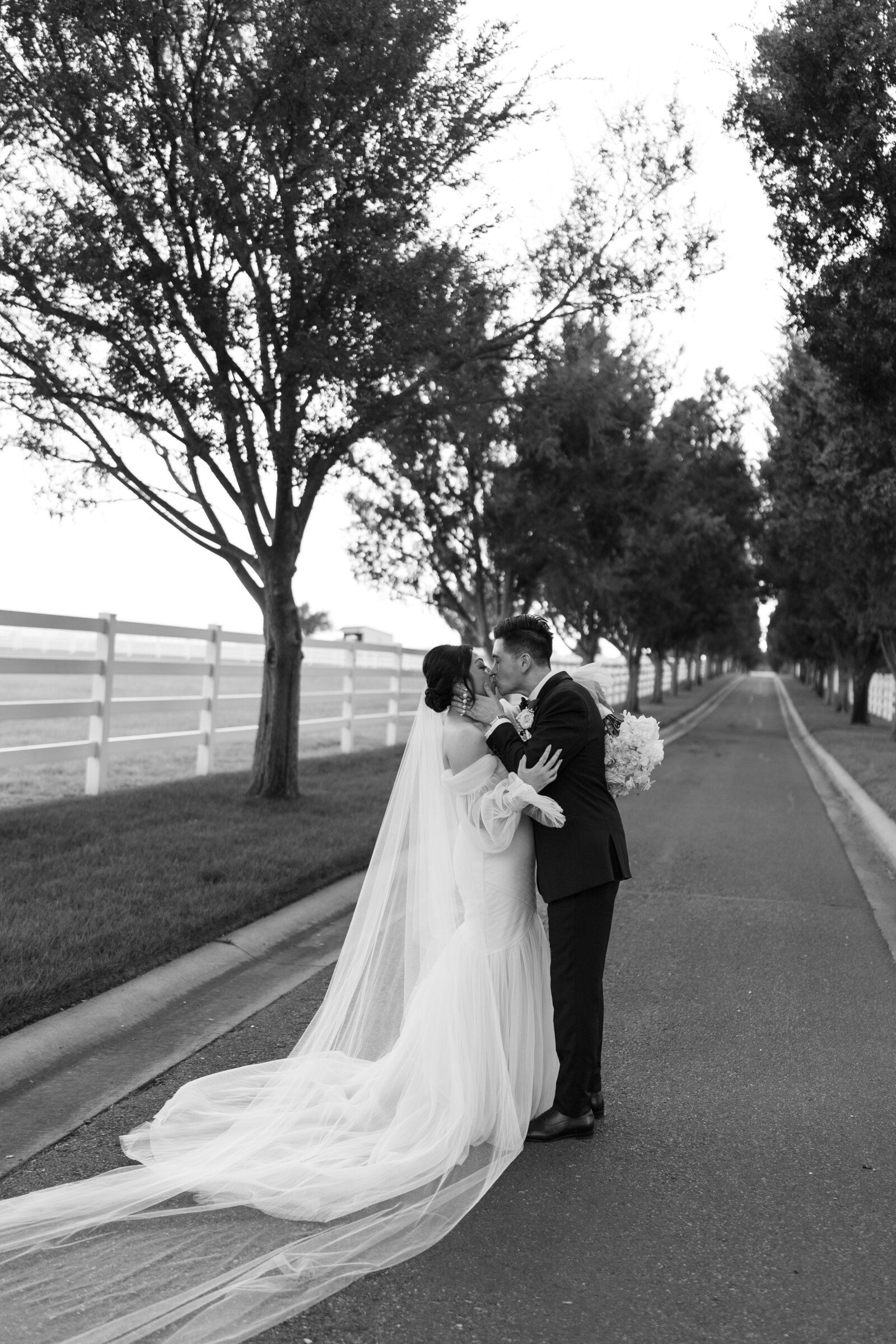 Oklahoma + Destination Wedding Photographer | Madelyn Price Photos