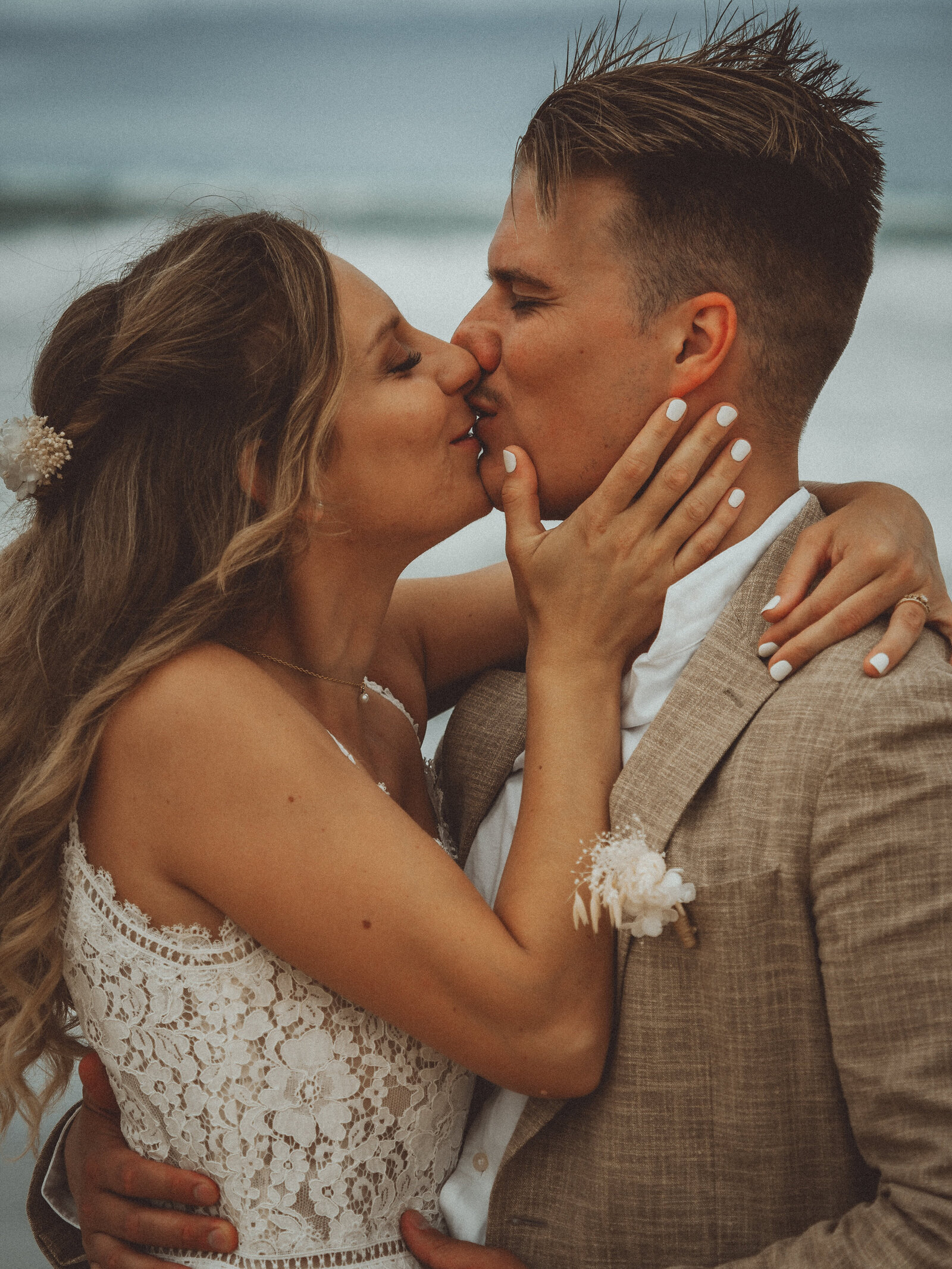 portrait couple maries arcachon - reportage photo mariage arcachon - pauline clerget