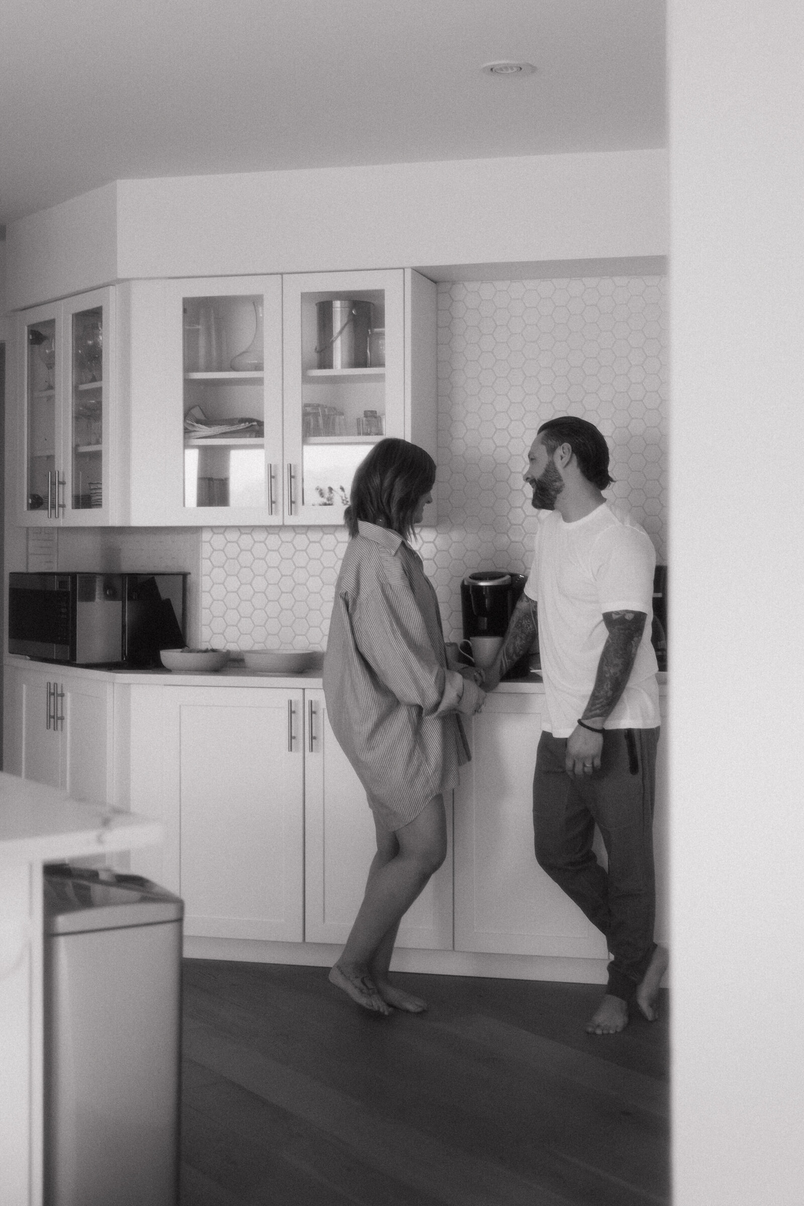 JB Photography - Intimate Romantic In-home Couples Photoshoot Vancouver BC-23