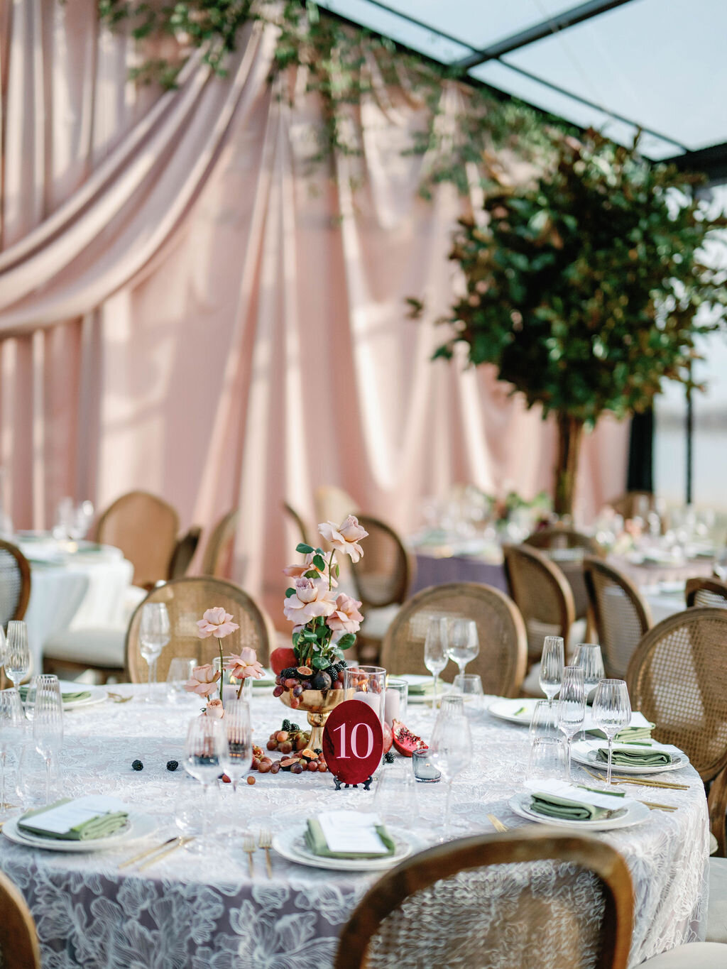 166_Kate Campbell Floral Whitehall Manor tented Winter wedding by Anna and Mateo photo Reception