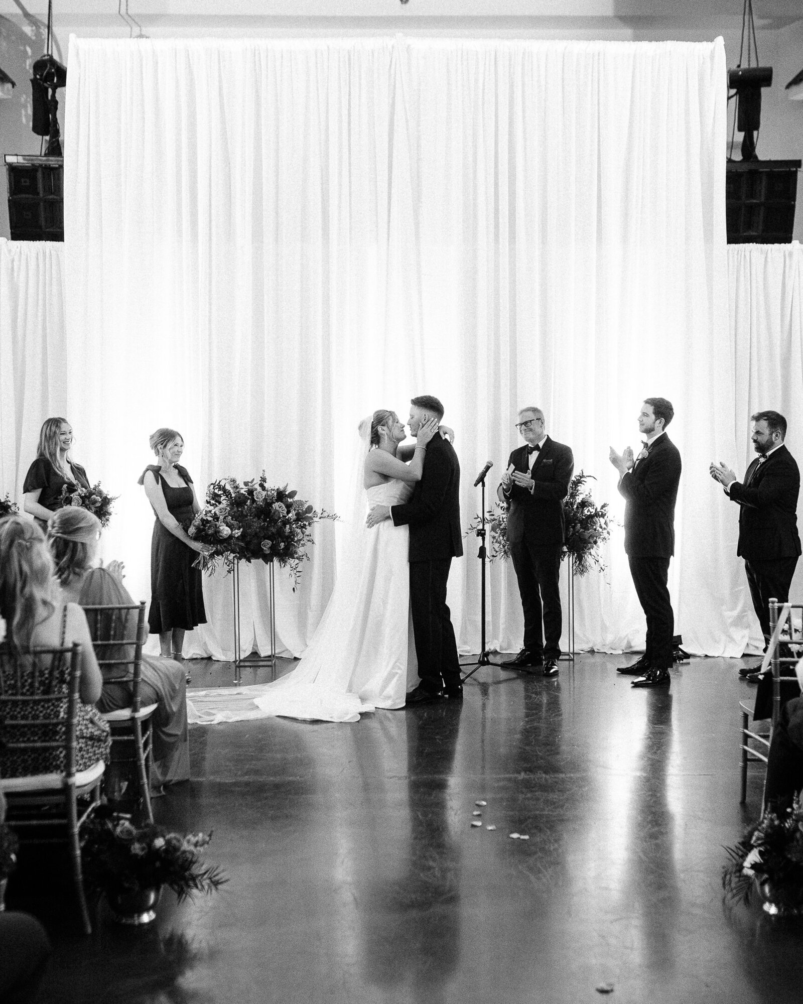 Corby Intercontinental Hotel Kansas City Wedding Plaza-171