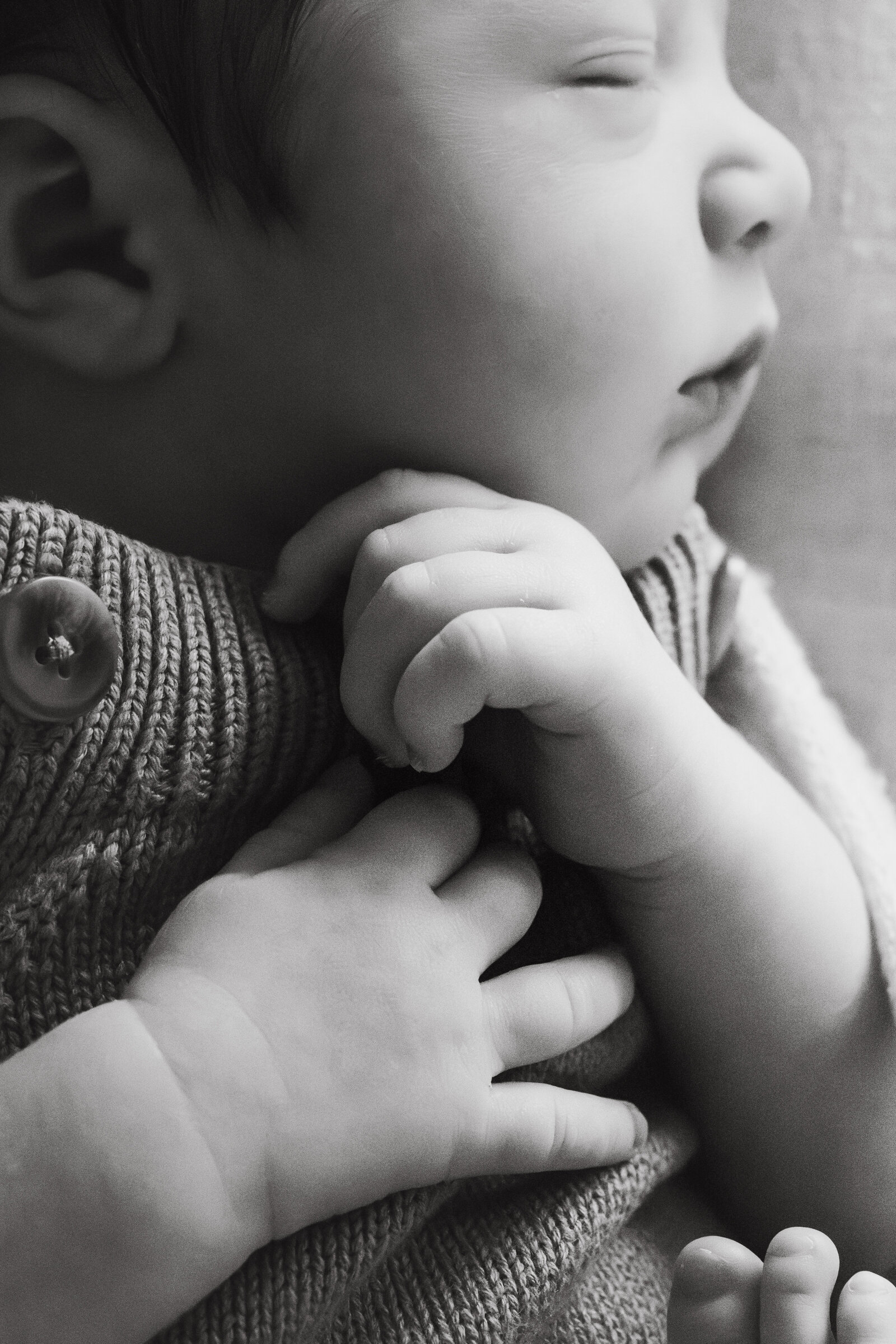 natural-newborn-moments-north-west-sydney-home