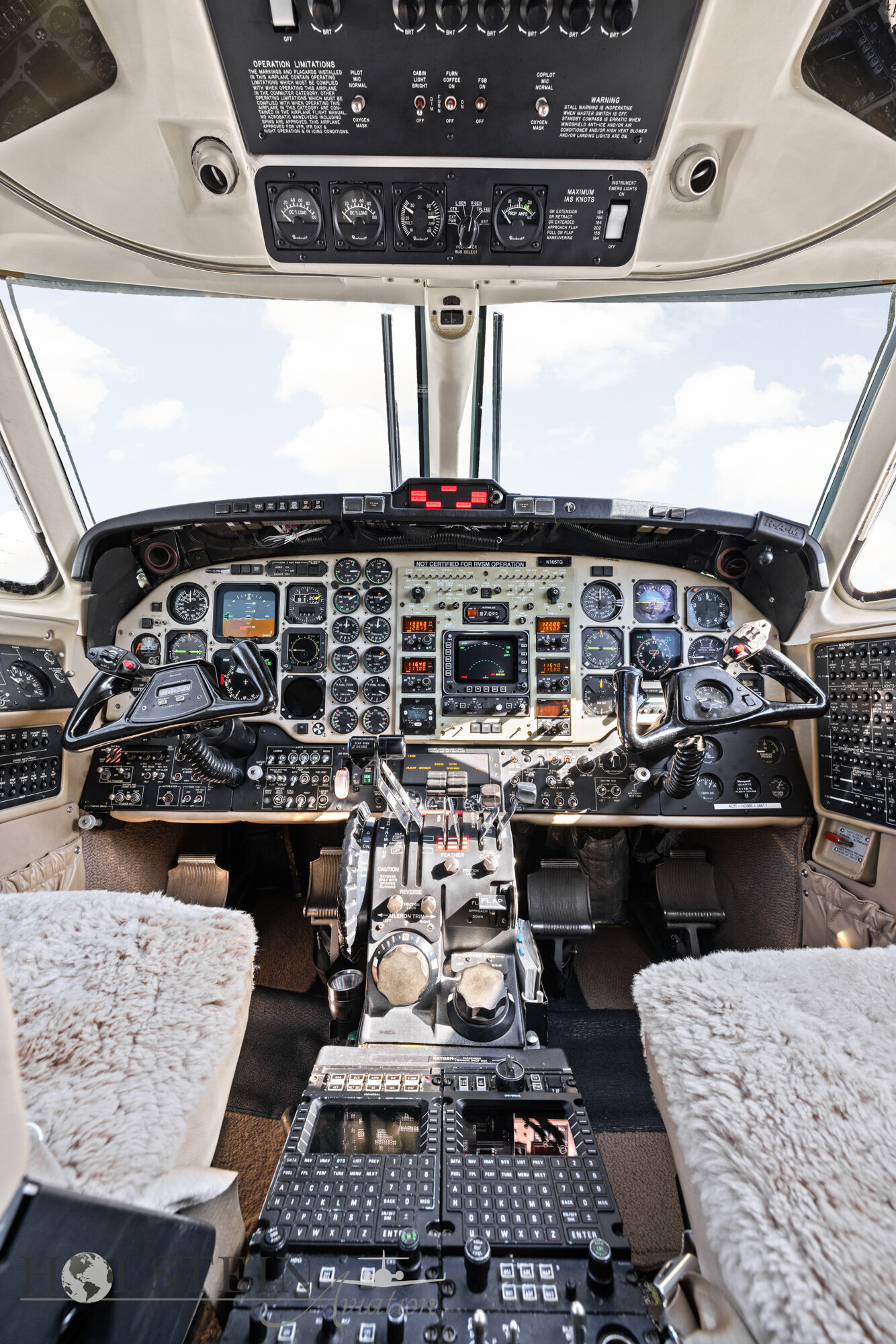 King Air 350 Watermarked-8