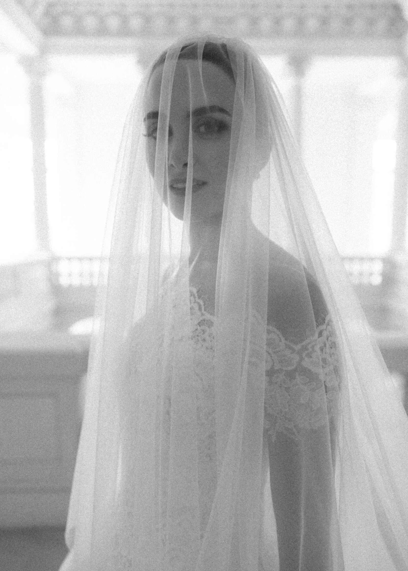 chateau-saint-martin-du-tertre-wedding-holly-clark-photography-266