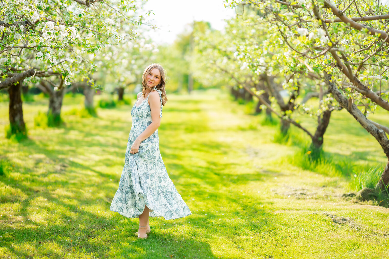 Vermont Senior Photographer. Spring Session at Apple Orchard.