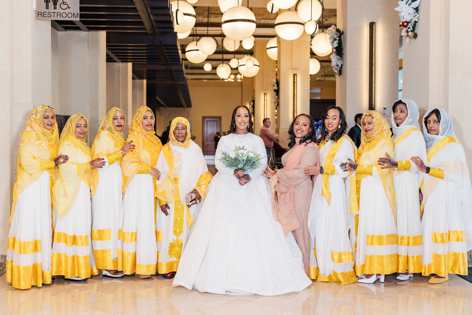 Bride and family photography before wedding