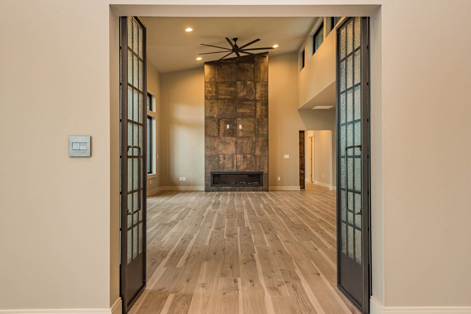 Livingston-Homes-Kelowna-Custom-Build-LaPlume-French-Doors
