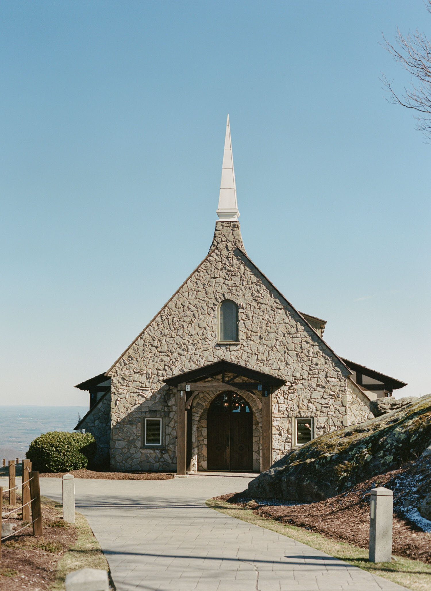Cliffs-at-Glassy-Chapel-Wedding-0001