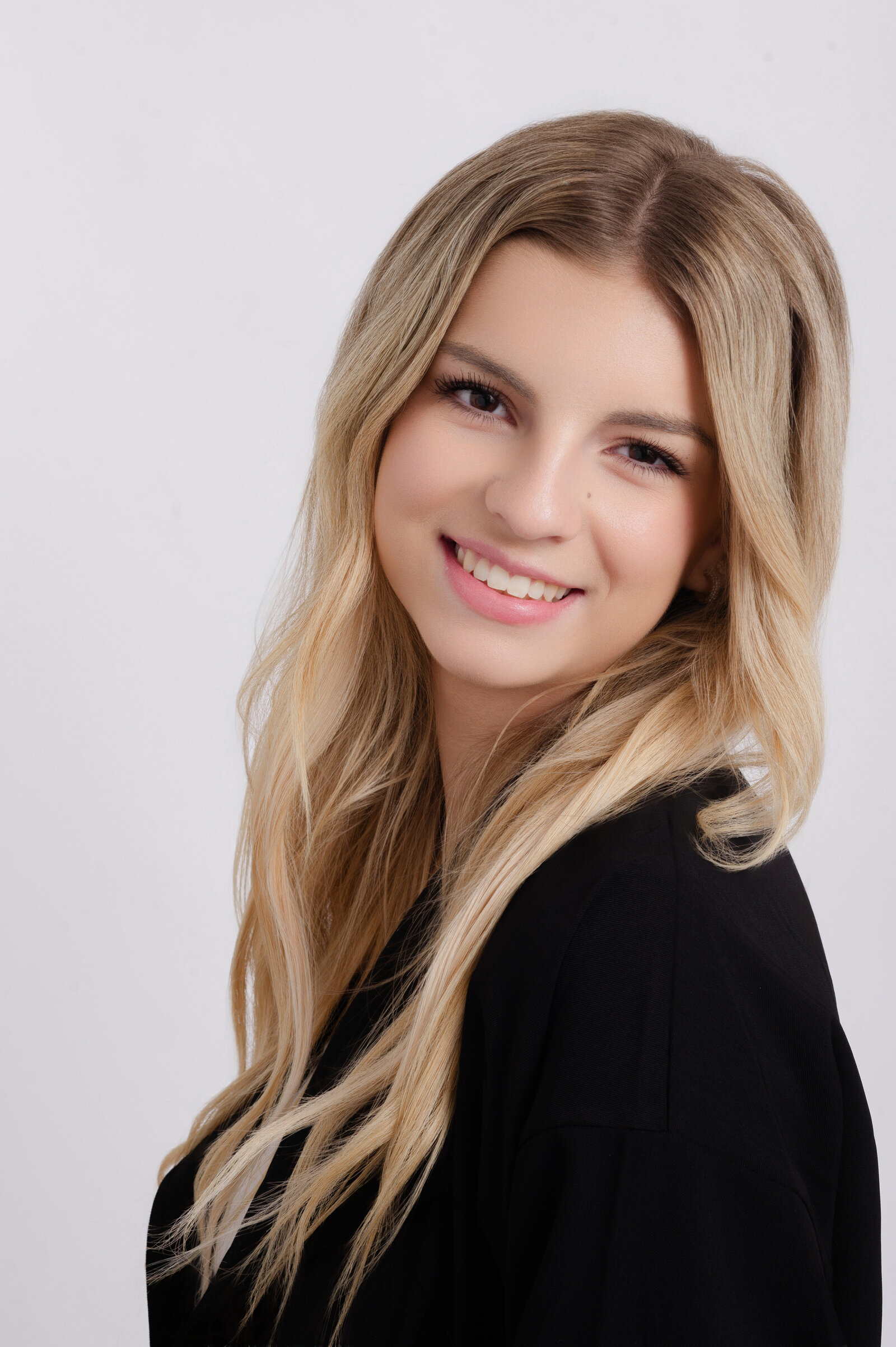 LKDP Headshots-41