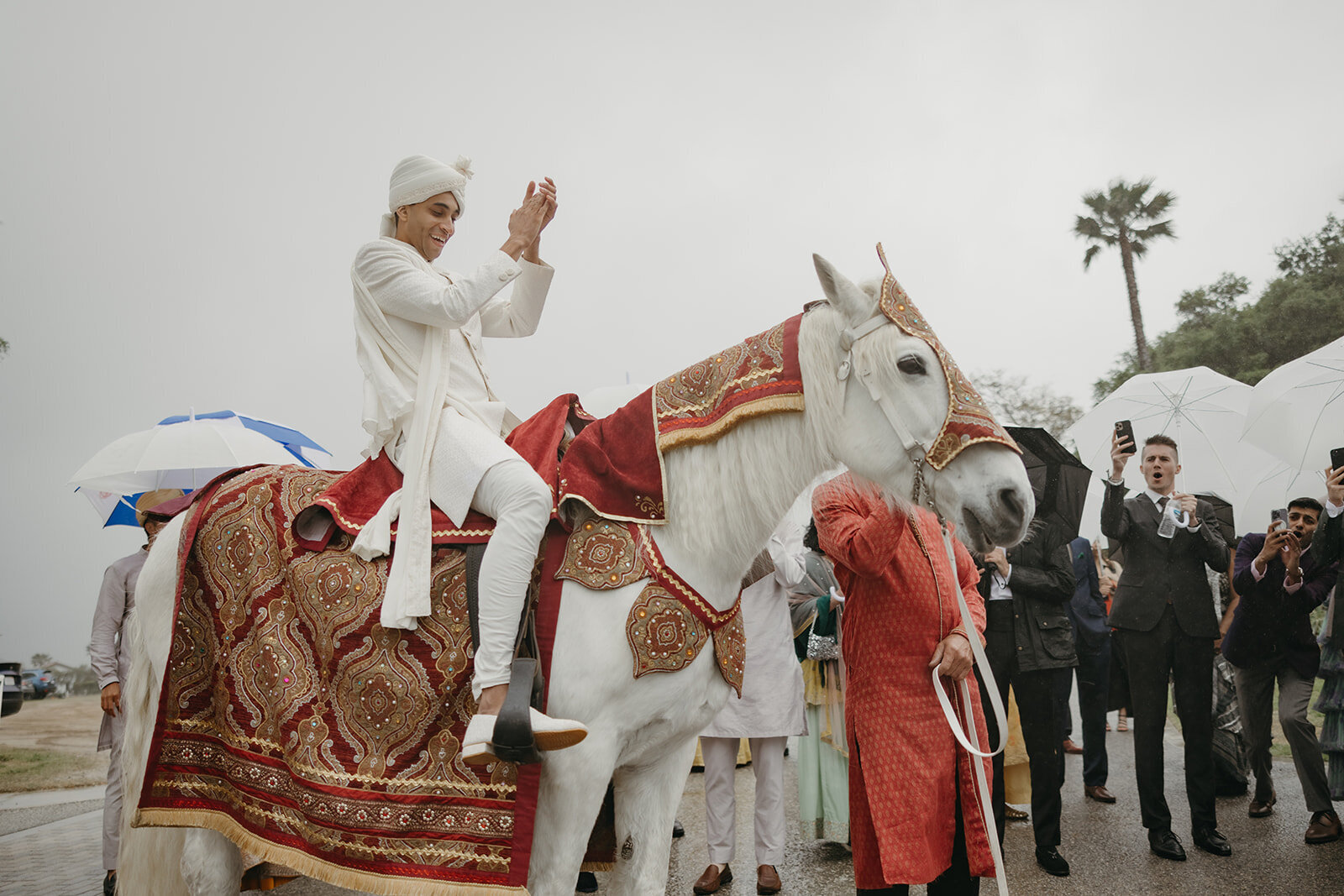 imanleeevents-sandiegoweddingplanner-hummingbirdnestranchwedding-indianweddingplannerLoganColeWedingsPhotographyLoganColeWedingsPhotographyLoganColeWedingsPhotography-234273