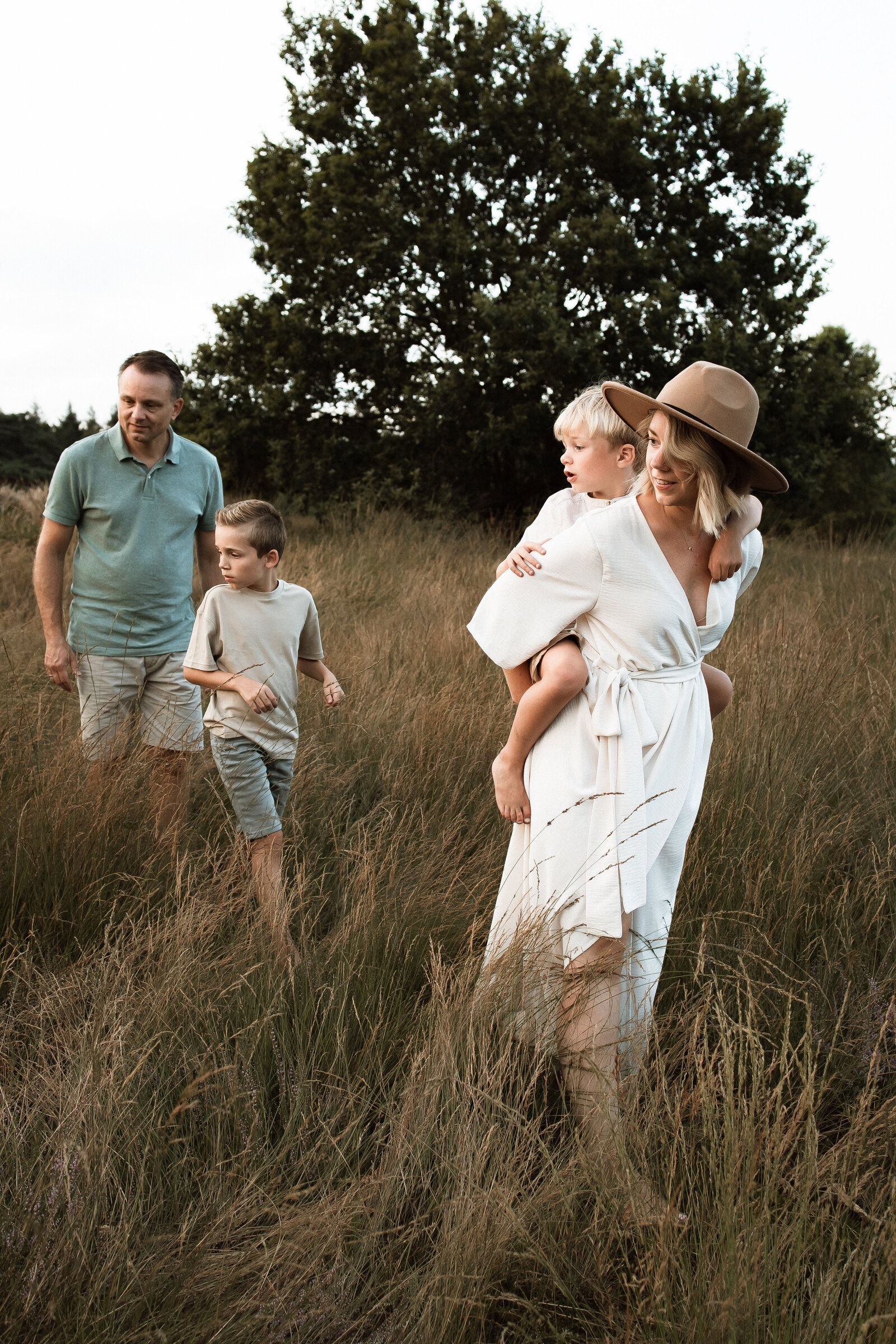 zwangerschapsfotoshoot fotoshoot baby gezins fotoshoot fotograaf eindhoven fotoshoot valkenswaard trouwfotograaf bruidsfotografie valkenswaard