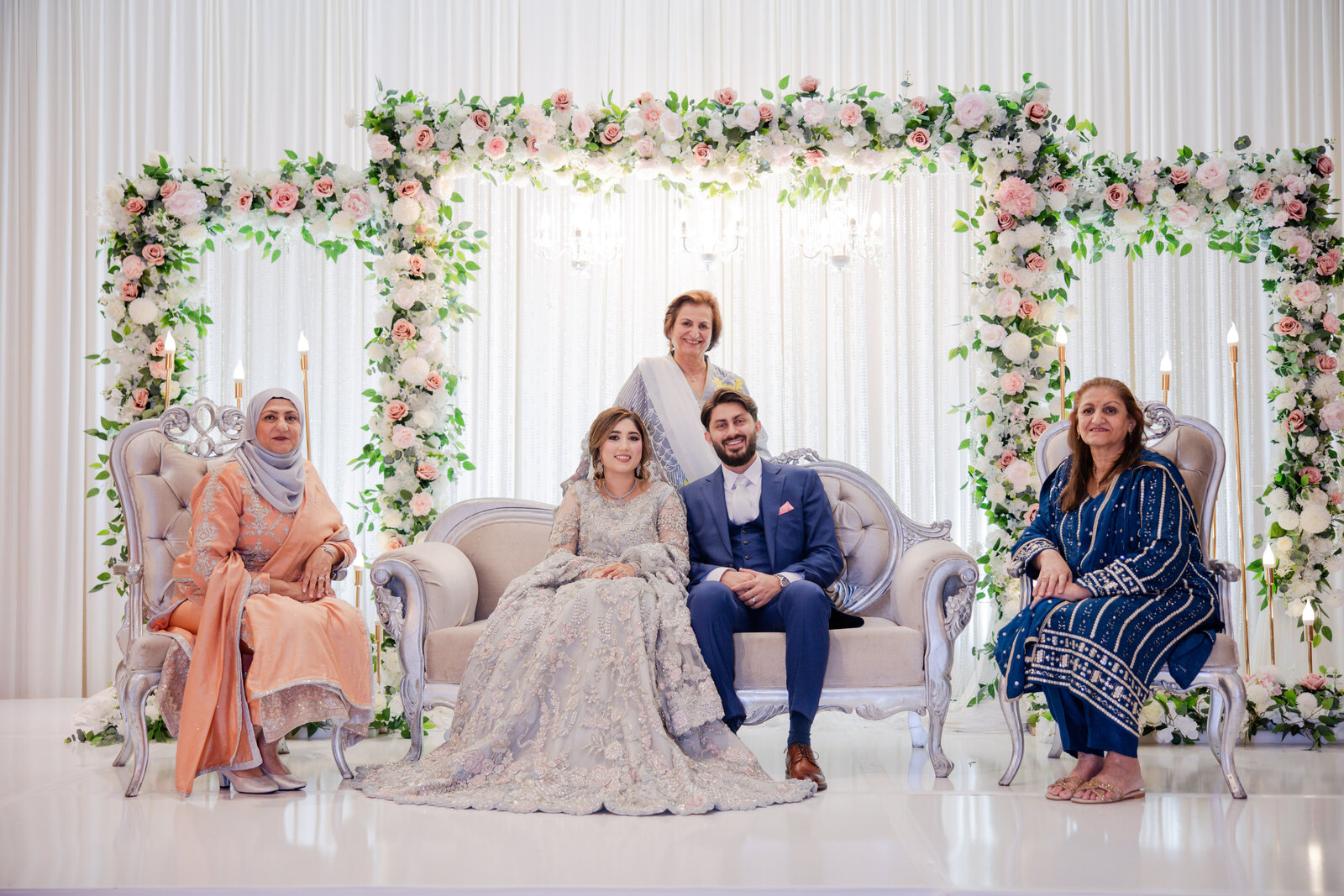 Dallas-desi-wedding-crystal-banquet