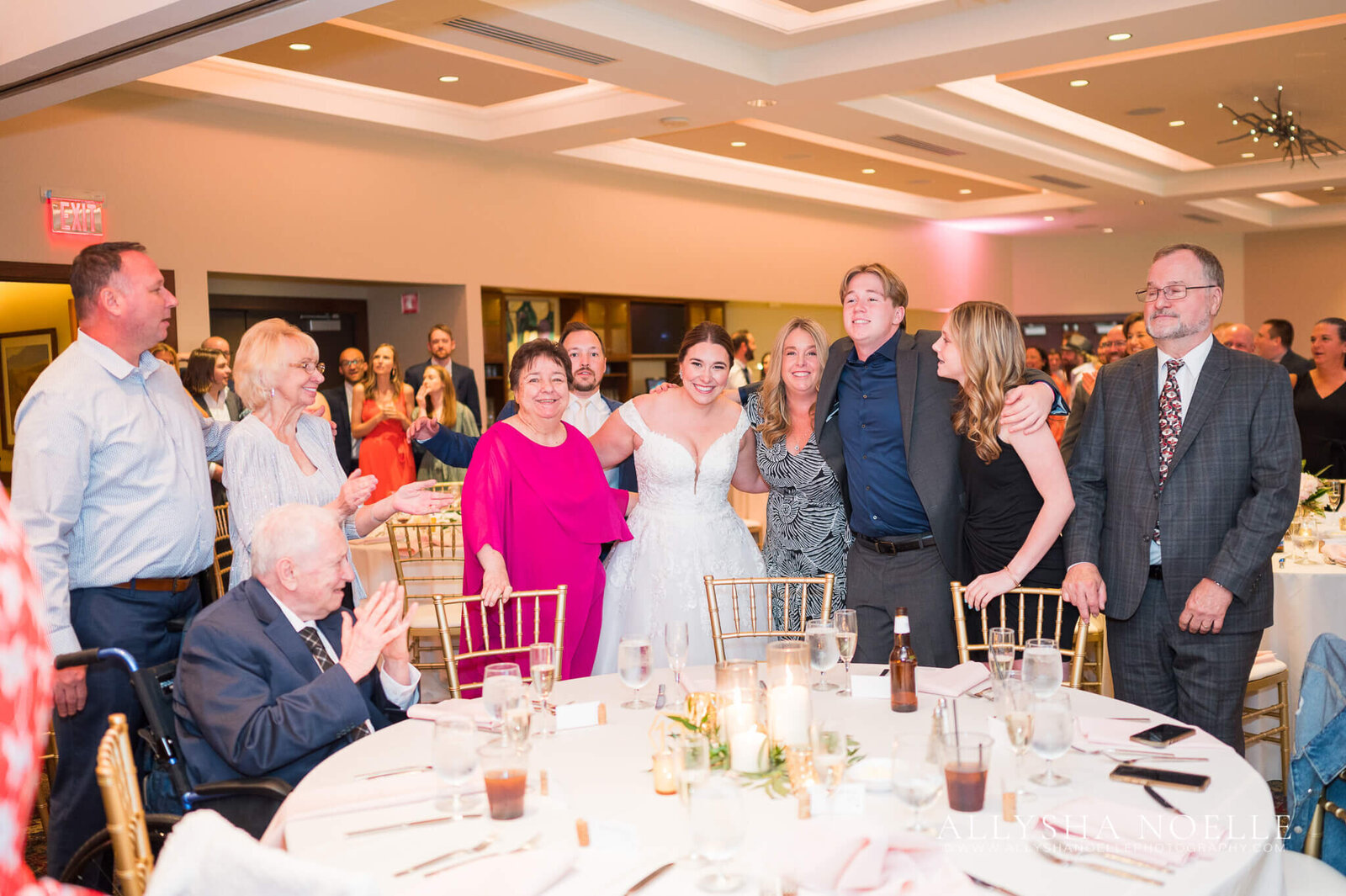 Wedding-at-River-Club-of-Mequon-721