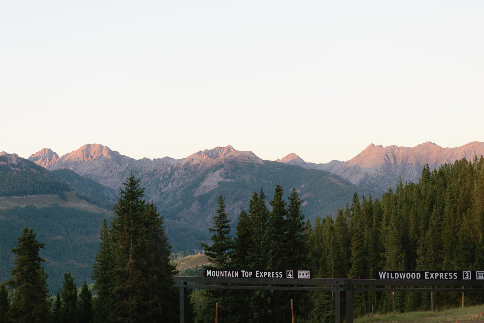 9.8-Sophia-John-The-10th-Vail-Wedding-703