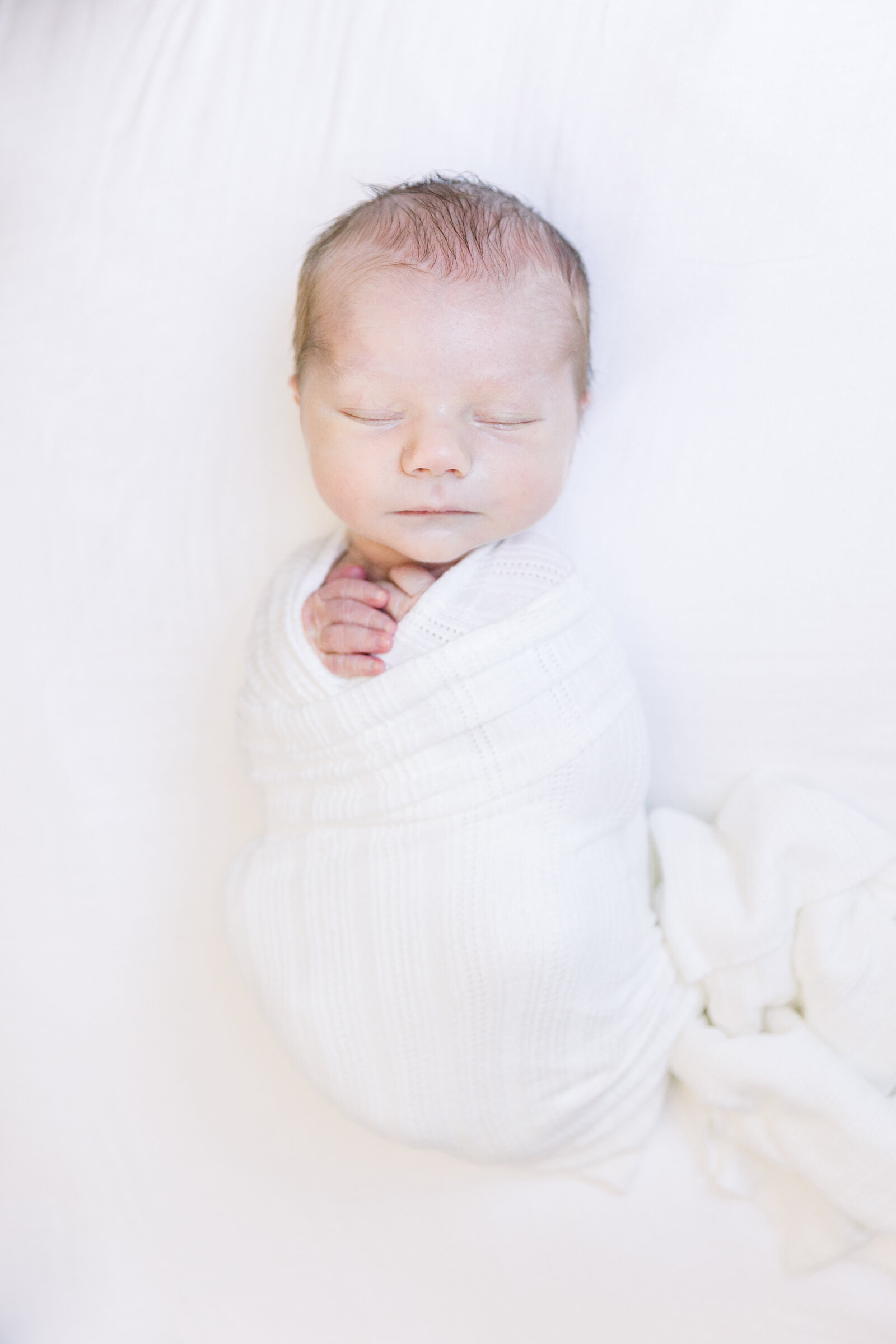 Image of in-home newborn session taken by Newborn Photographer Sacramento Kelsey Krall