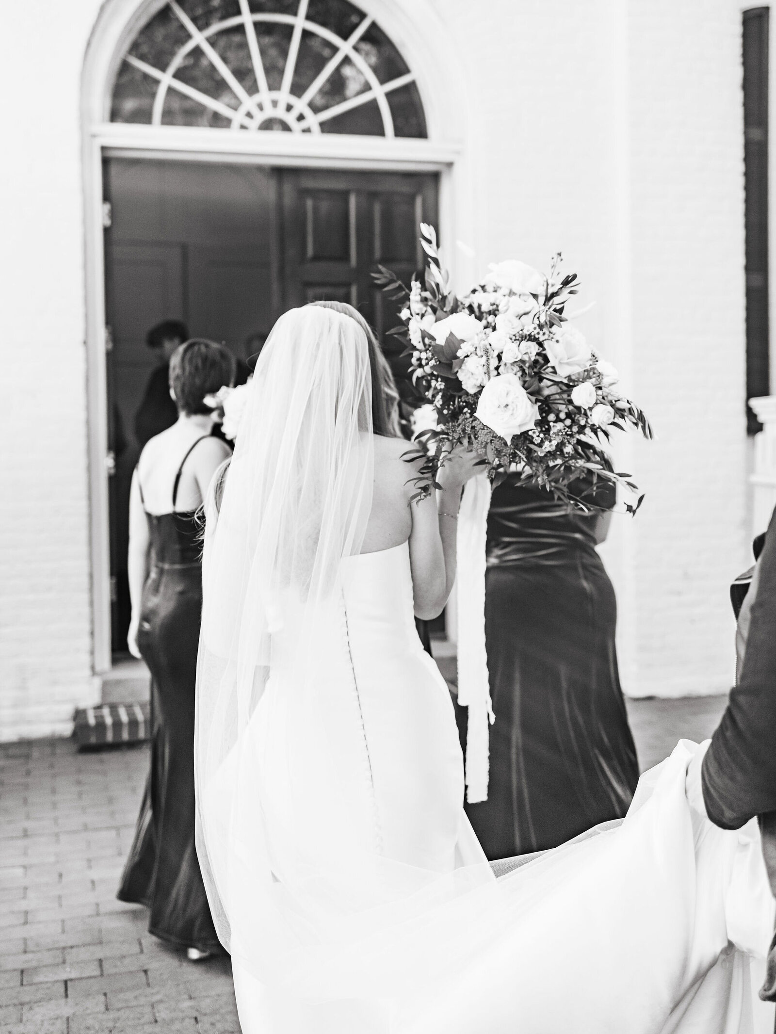 Wedding ceremony at Old Christ Church in historic pensacola