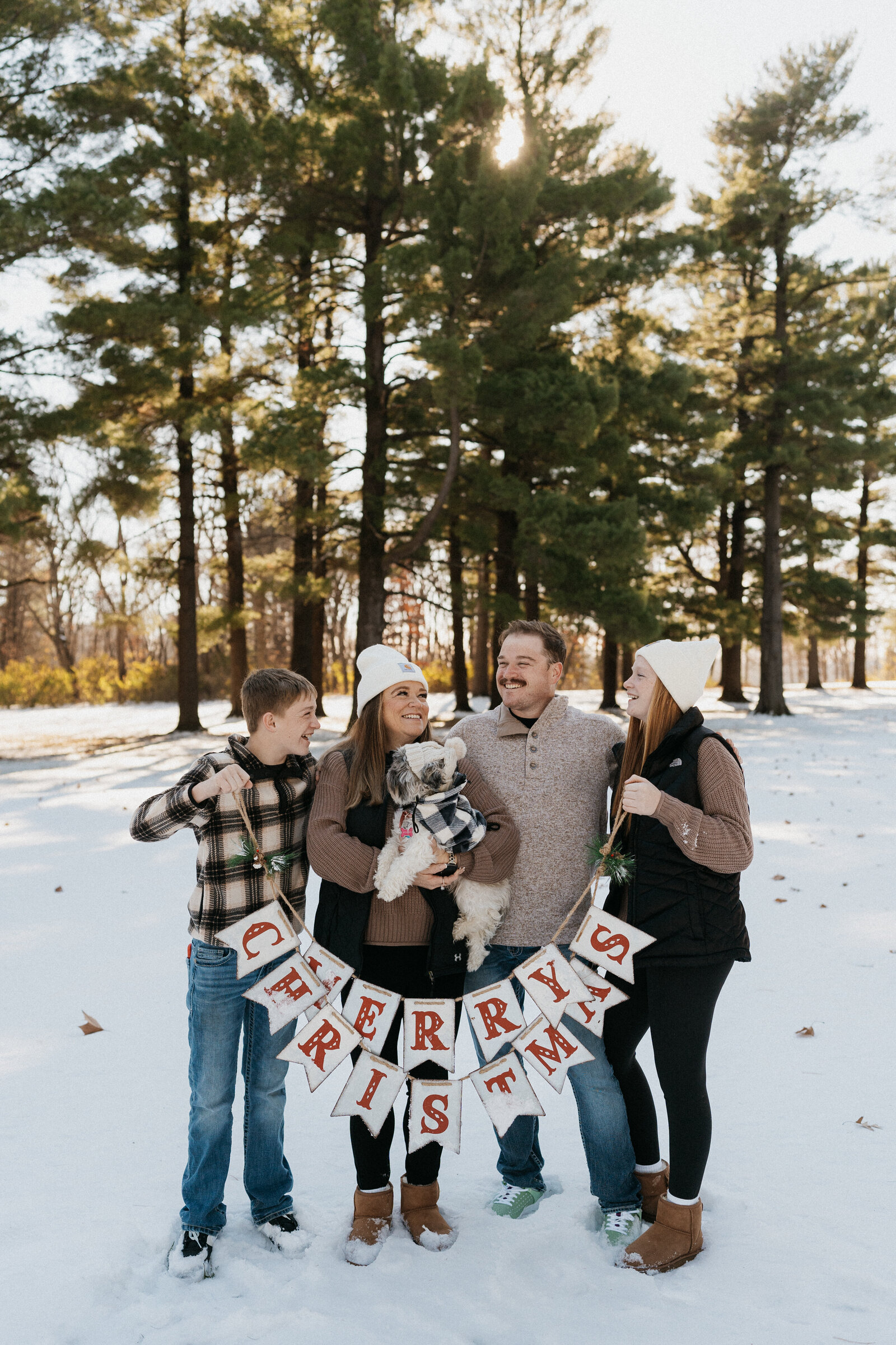 Iowa Family Photos Winter Christmas Card-39