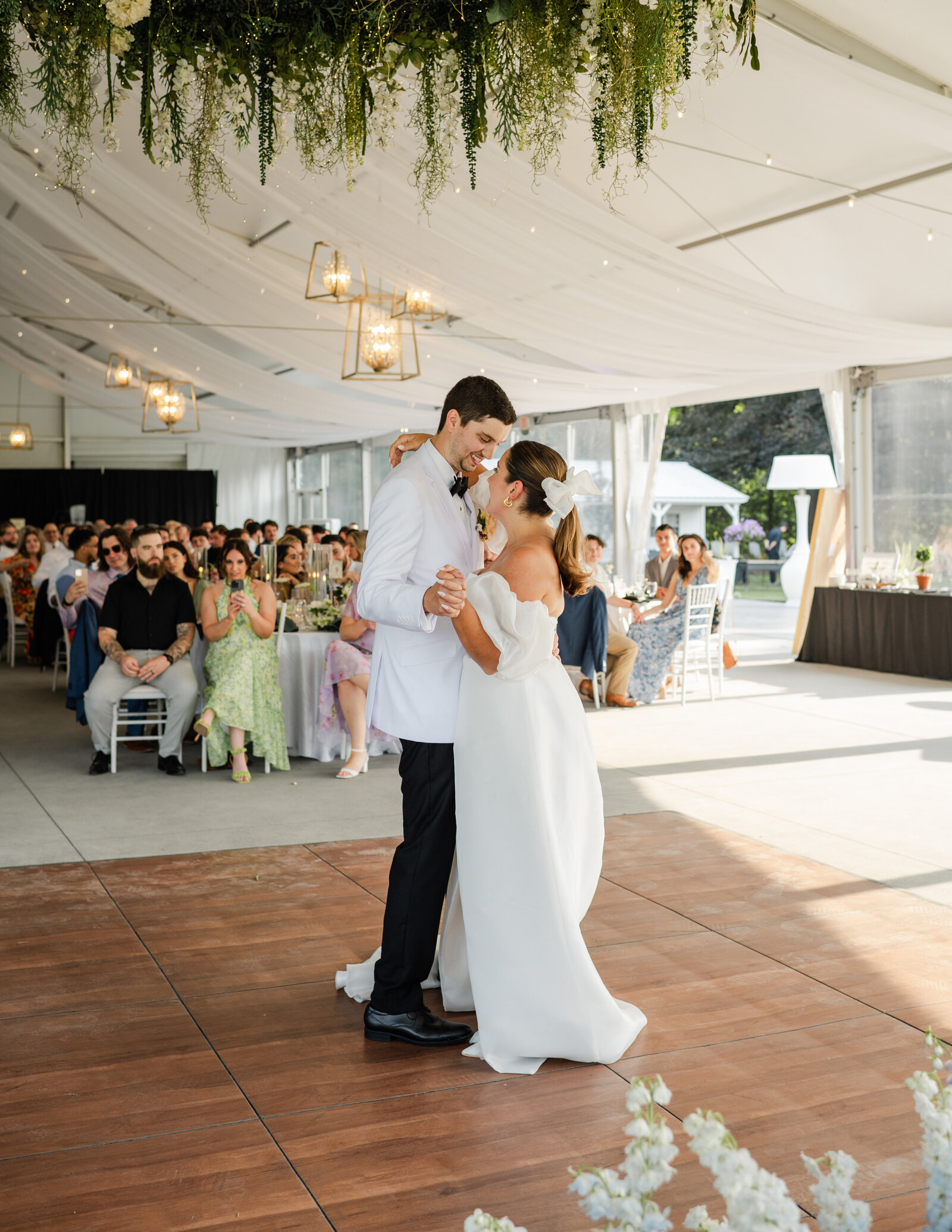 Avanti-Mansion-Buffalo-New-York-wedding-Brittany-Ford-Photography-Batavia-New-York-Wedding-Photographer-conorjane-blog-40