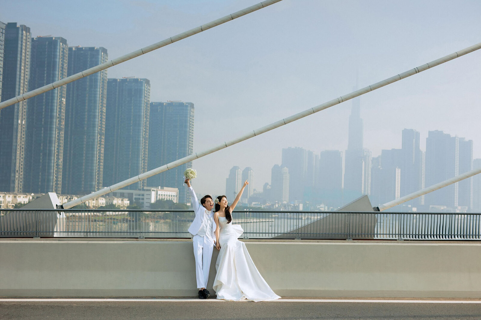 elegant-kreations-bride-and-groom-bridge