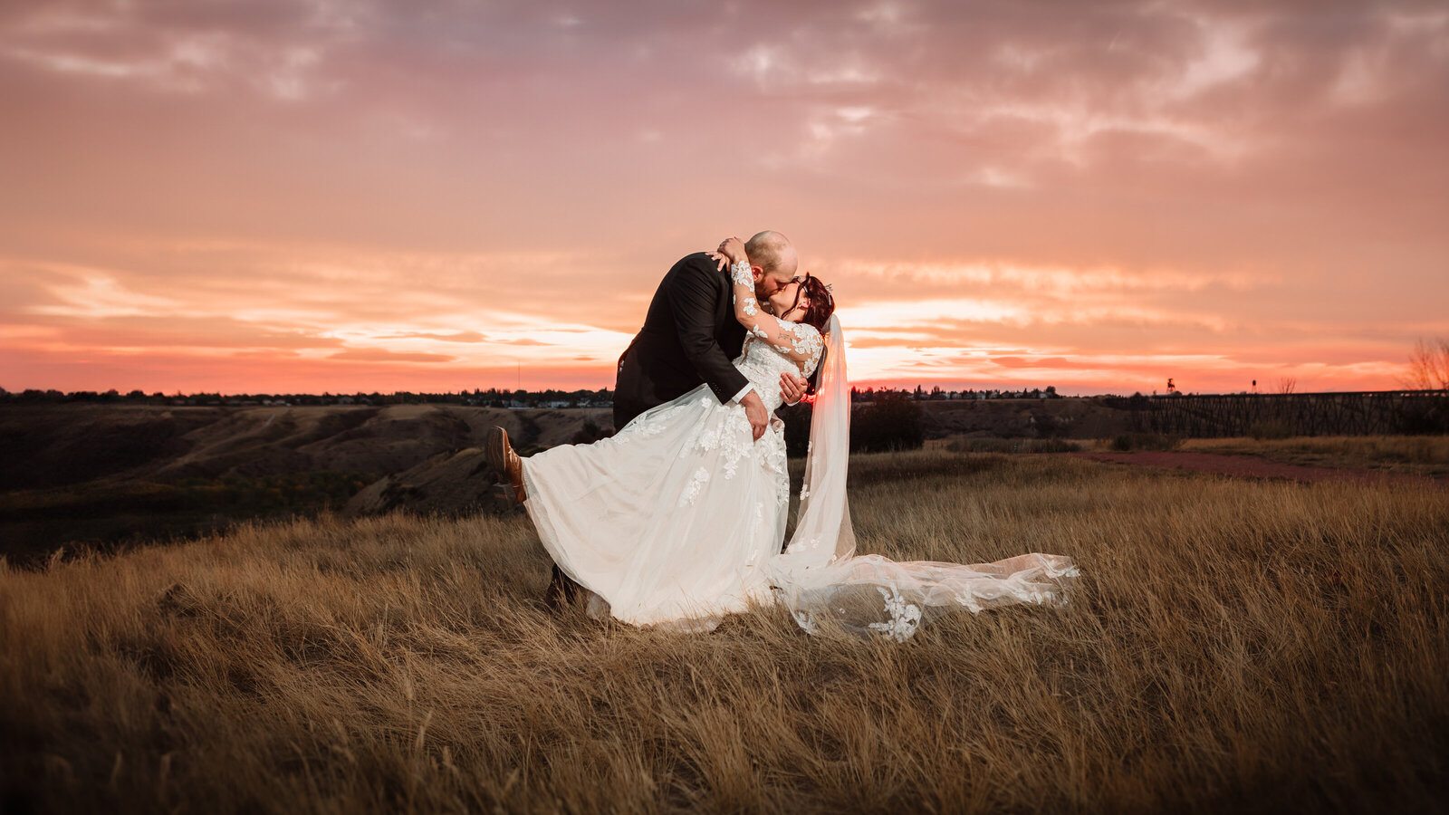 Matt & Cassidy - Wedding Preview-422