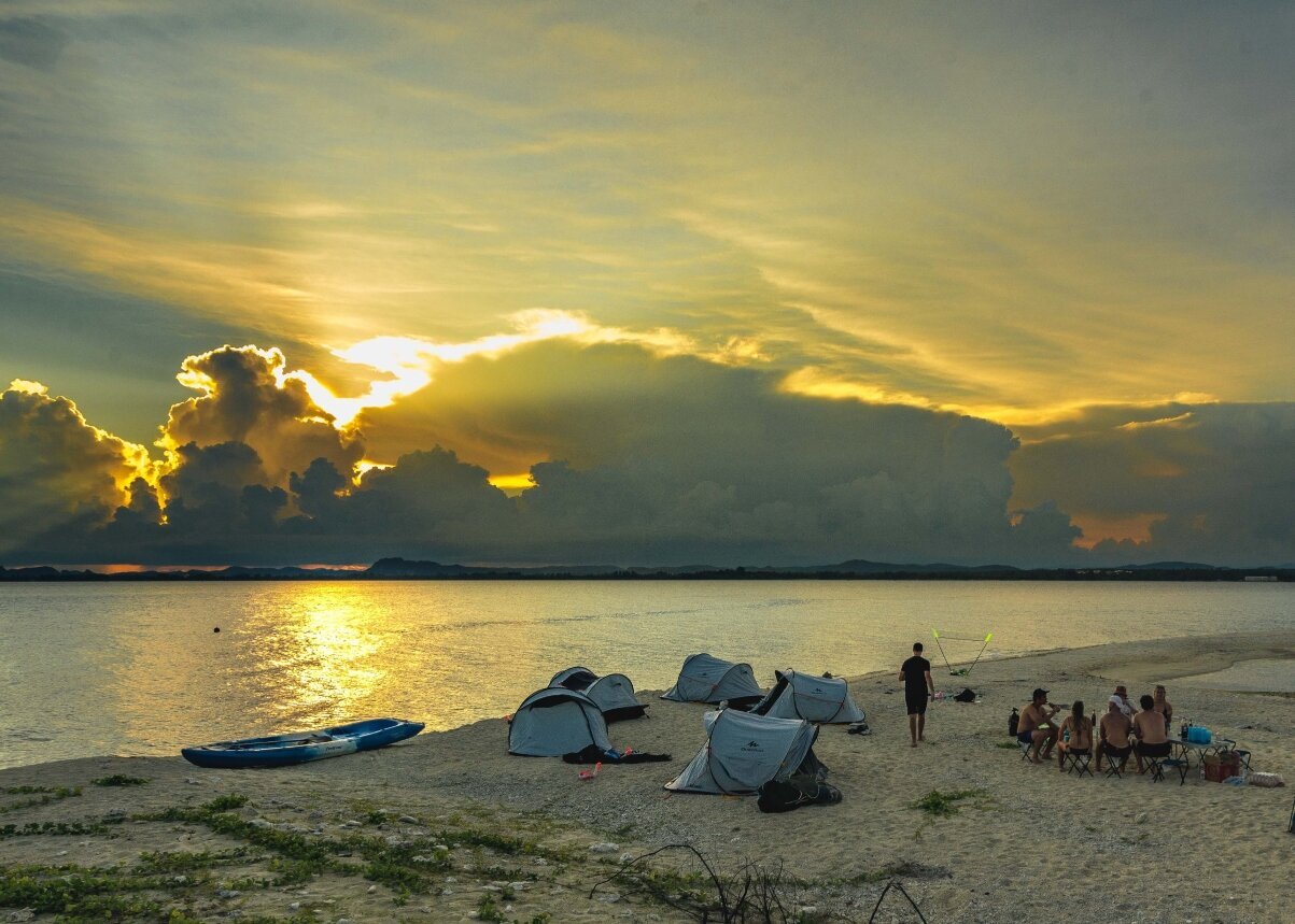 Thailand-Chumpon-koh-kye-island-remote-camping-adventure