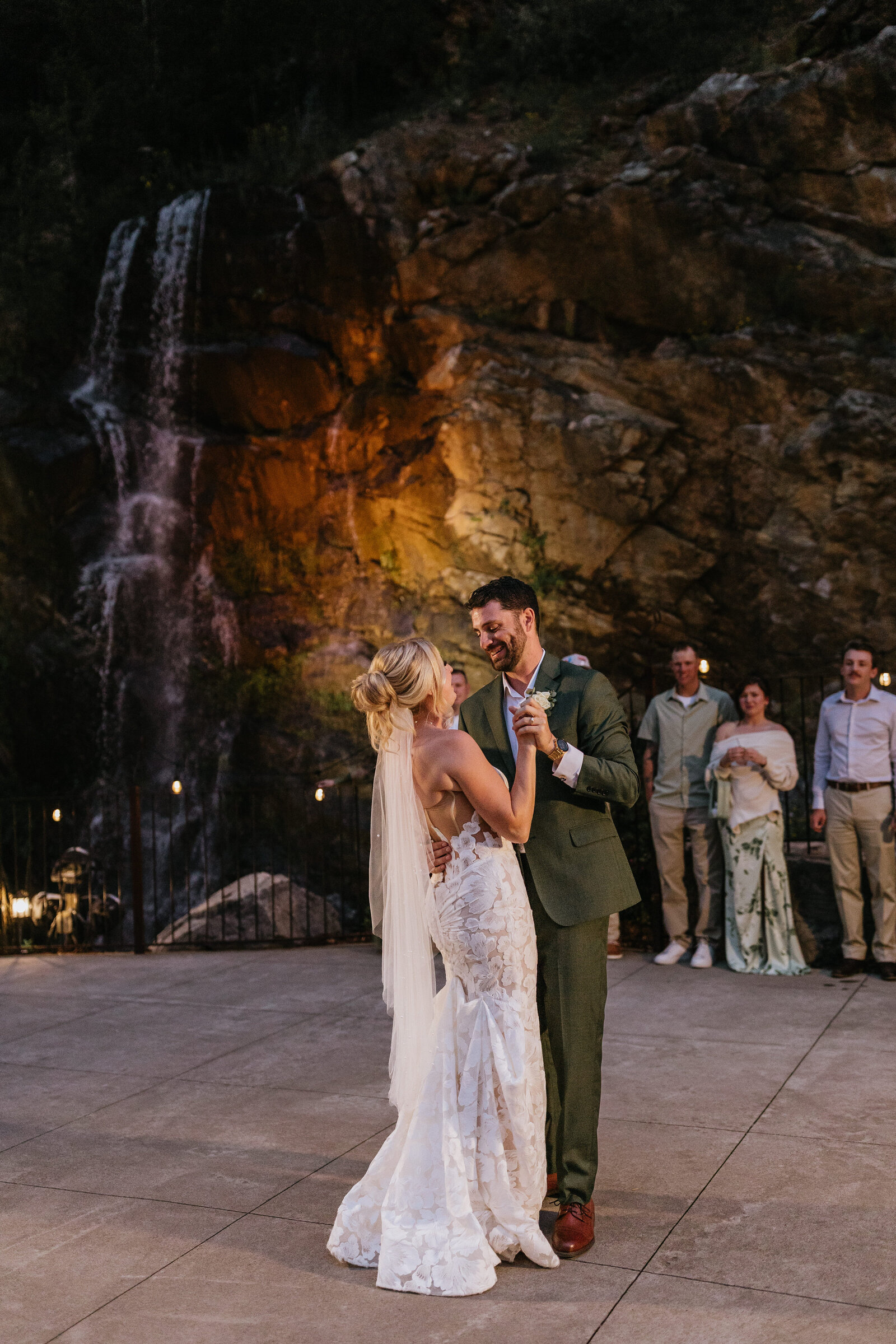 East-Tennessee-Wedding-Photographer-Videographer-Radiant-Mountain-Media-928