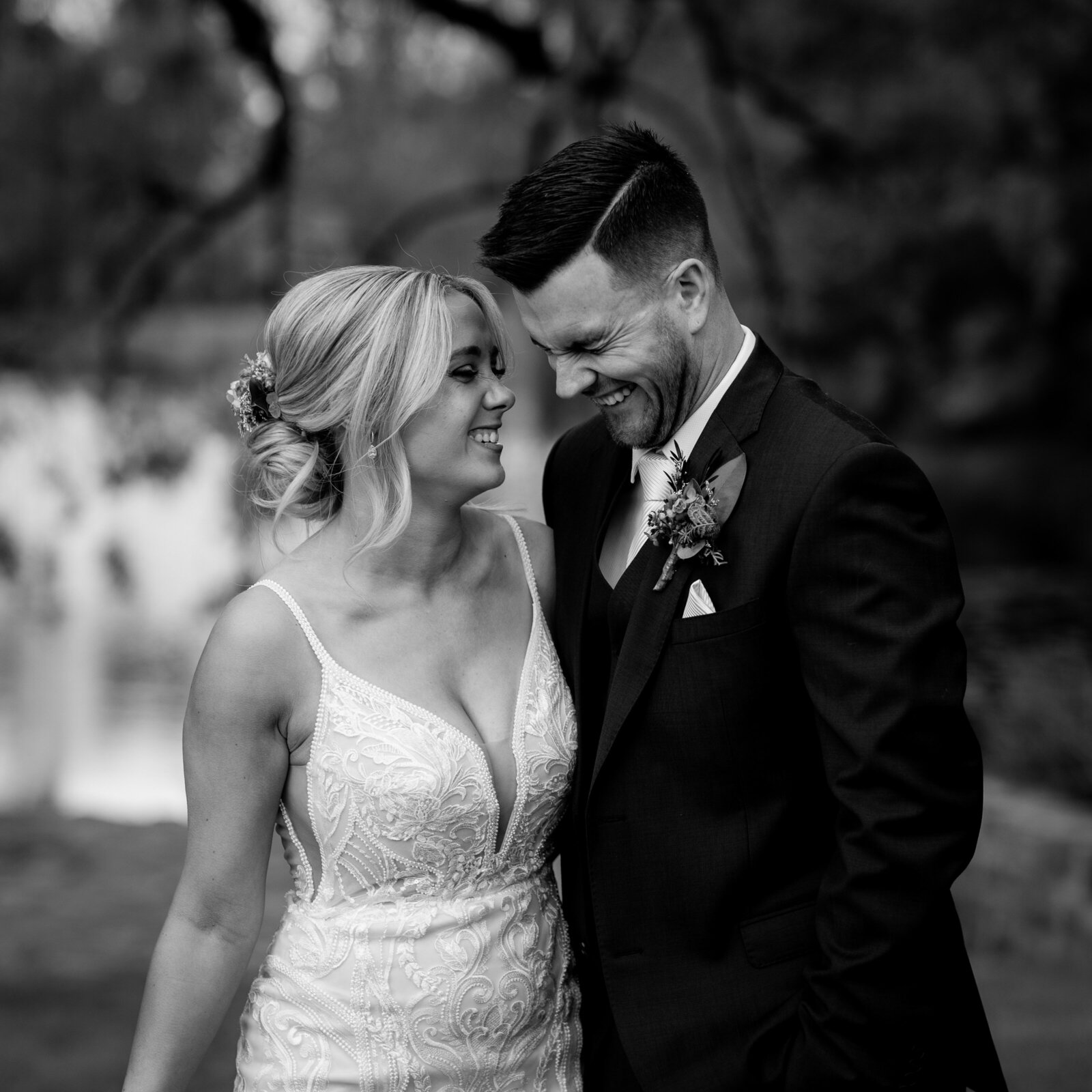240921-Hannah-Sam-Rexvil-Photography-Adelaide-Wedding-Photographer-557