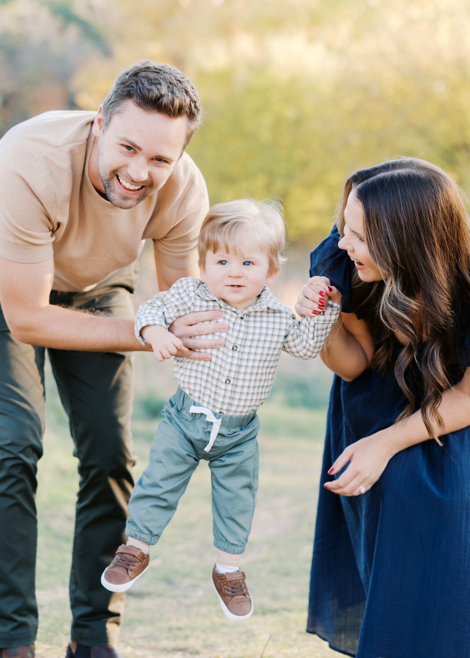 Brown-minneapolis-family-photos-longfellow-gardens-2