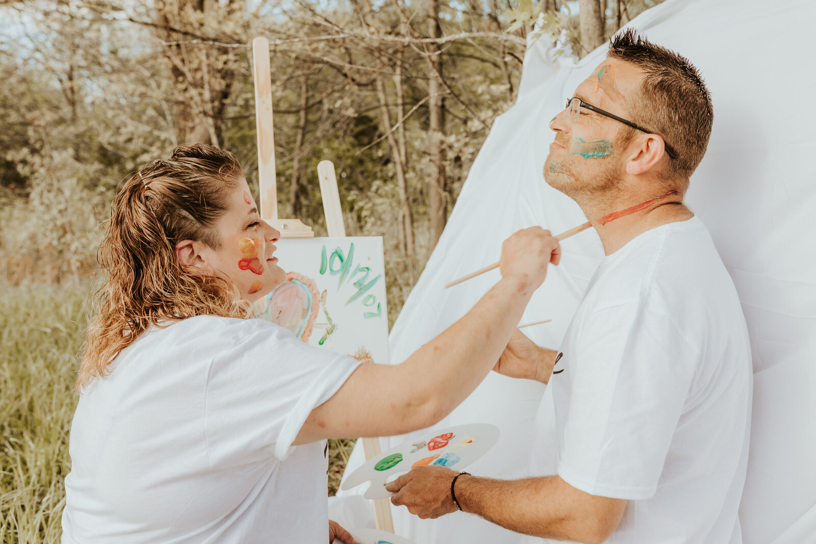 Romantic-Paint-Couple-Photos-Love-to-Lens-Photography-(187)