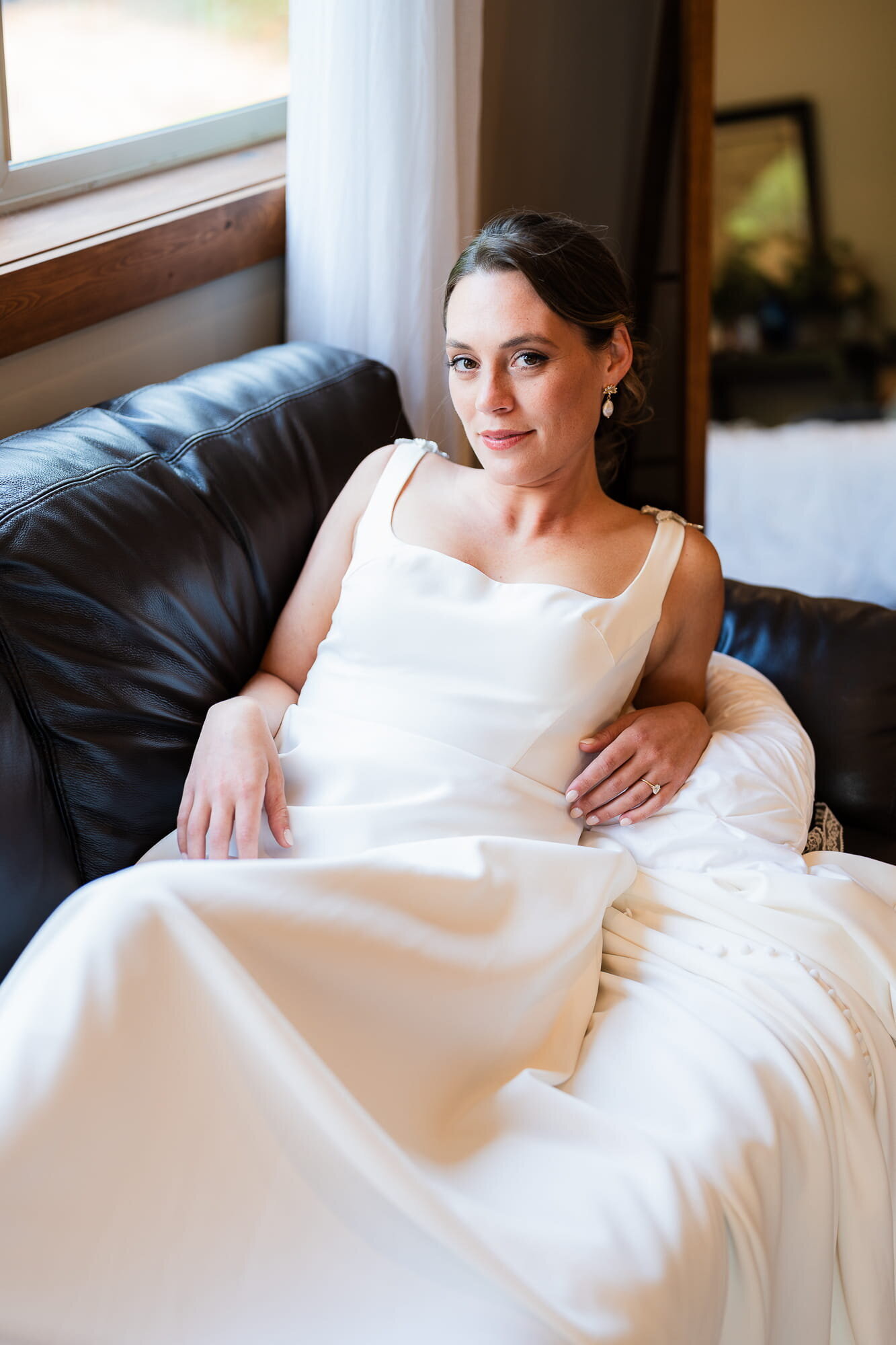Bridal portraits inside the bridal suite at Terra incognita Vineyard wedding