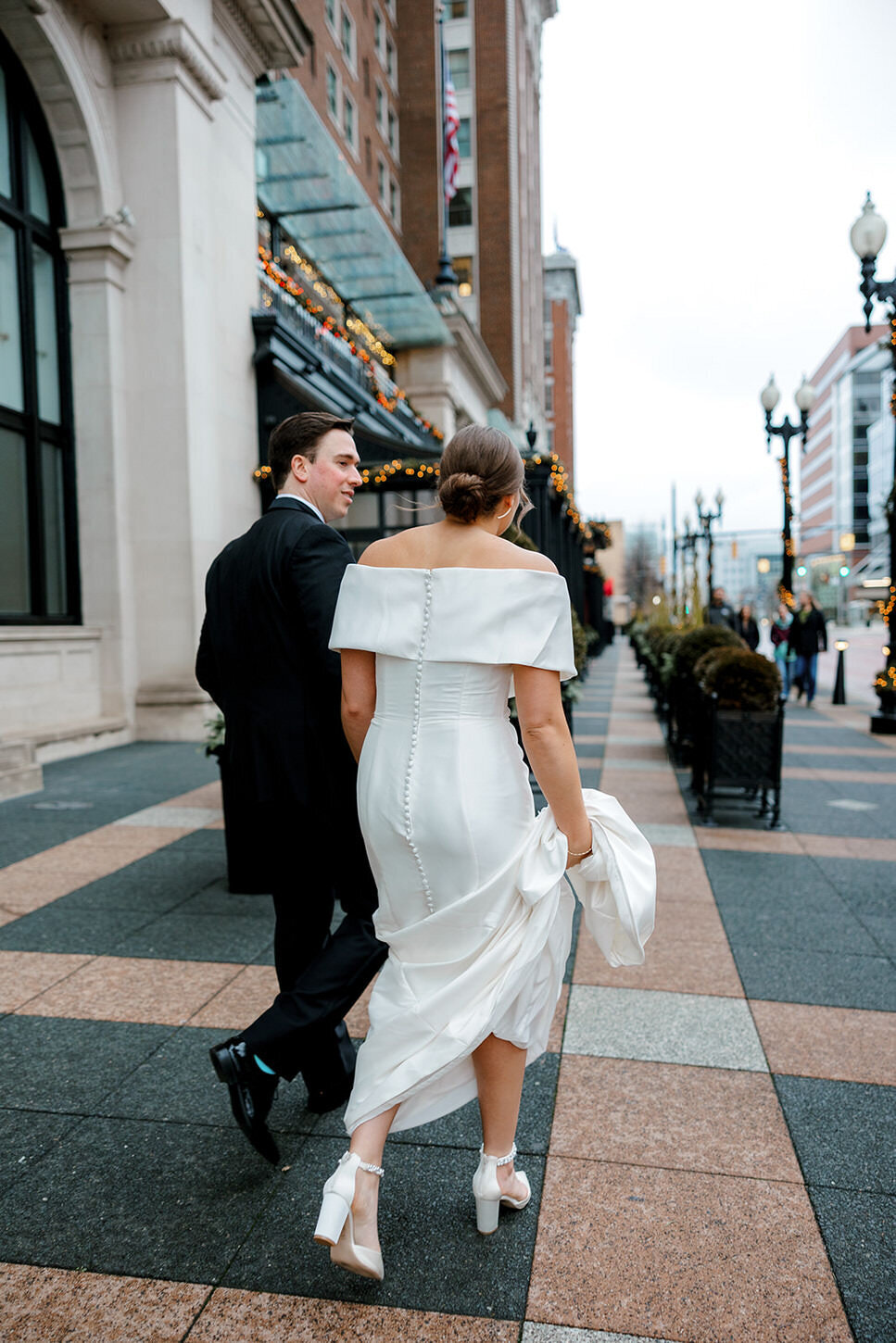 Michigan-Wedding-Photographer-Lindsay-Elaine-Photography-525