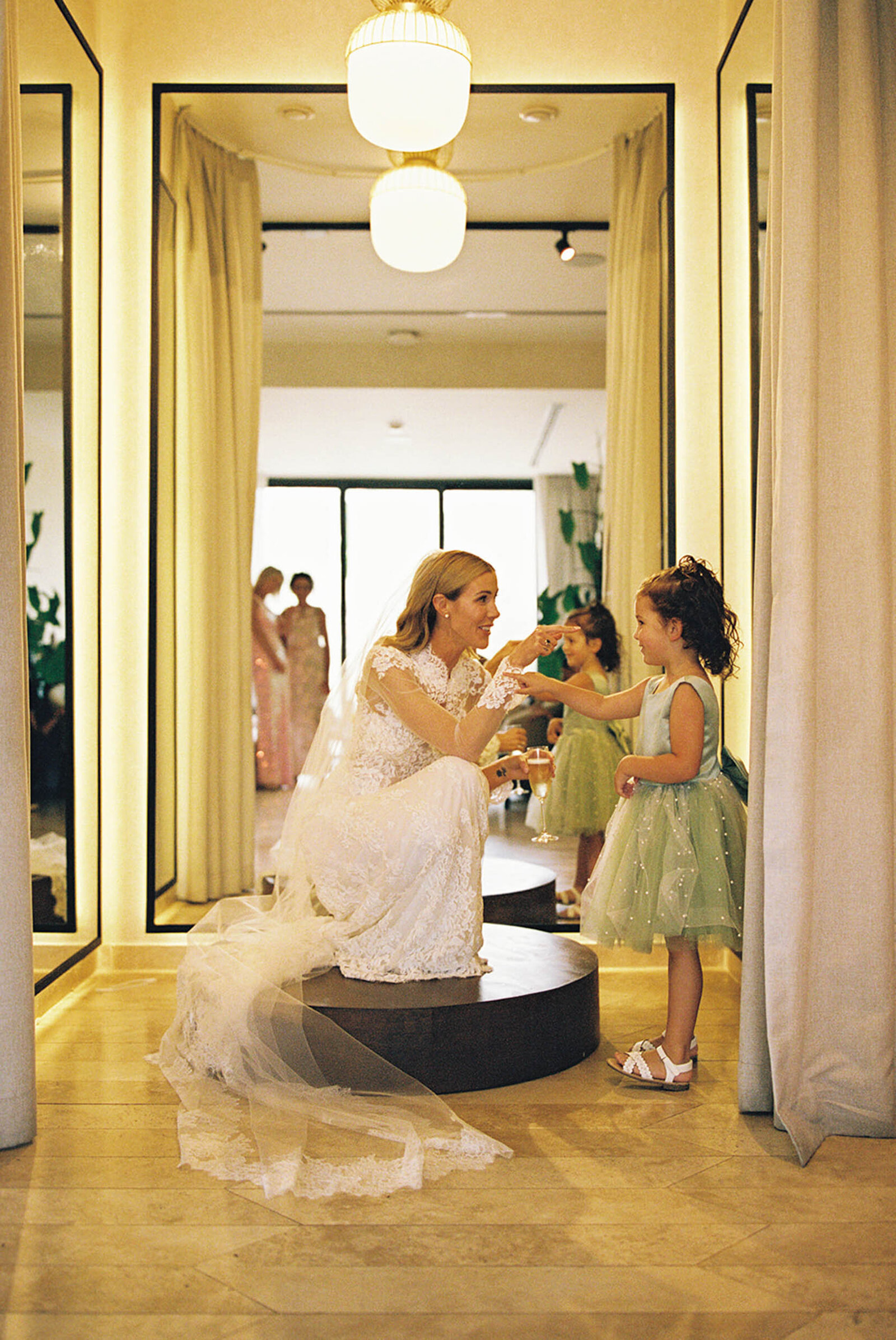 Altos-de-chavon-casa-de-campo-resort-dominican-republic-wedding-asia-pimentel-photography-L+L-12