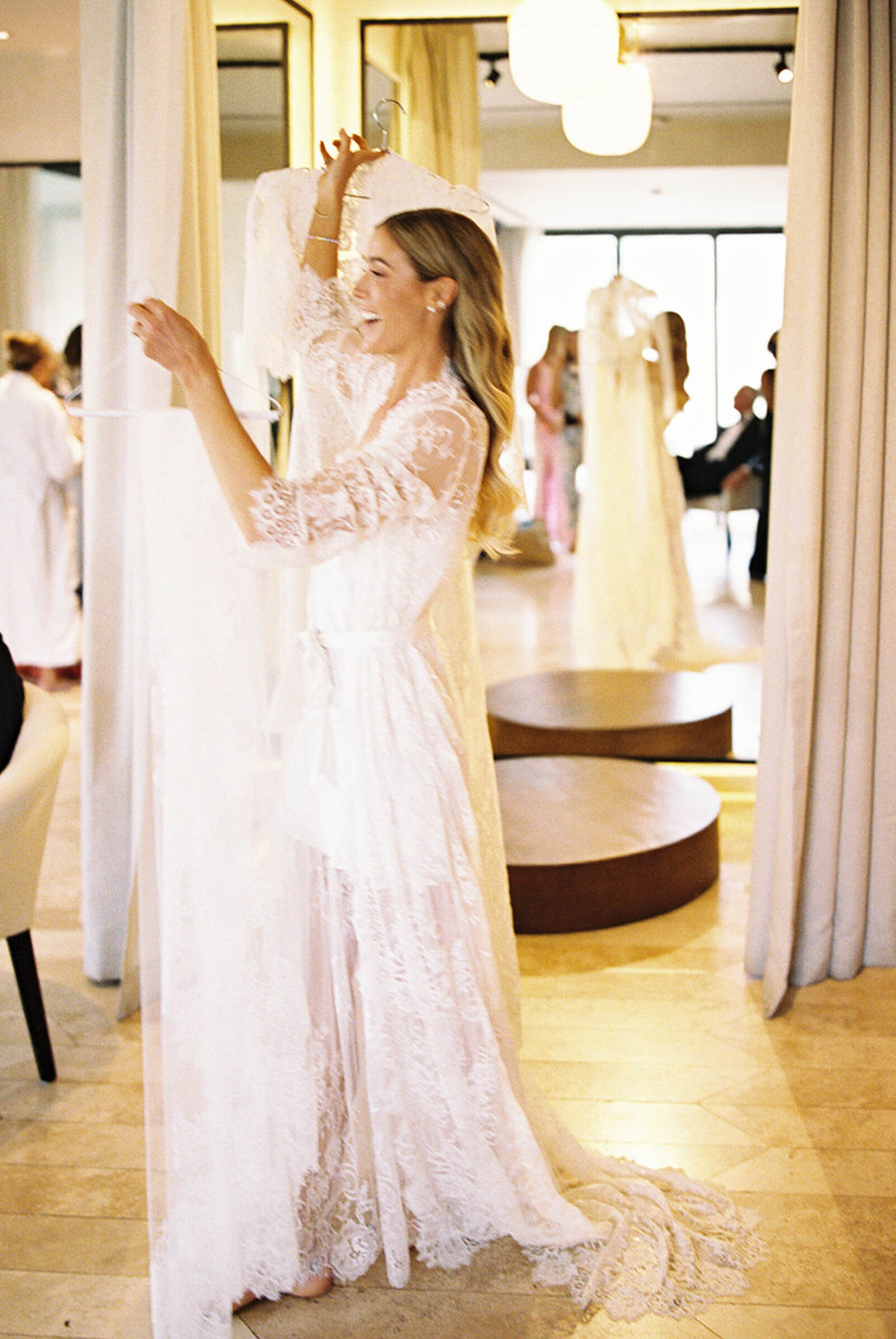 Altos-de-chavon-casa-de-campo-resort-dominican-republic-wedding-asia-pimentel-photography-L+L-4