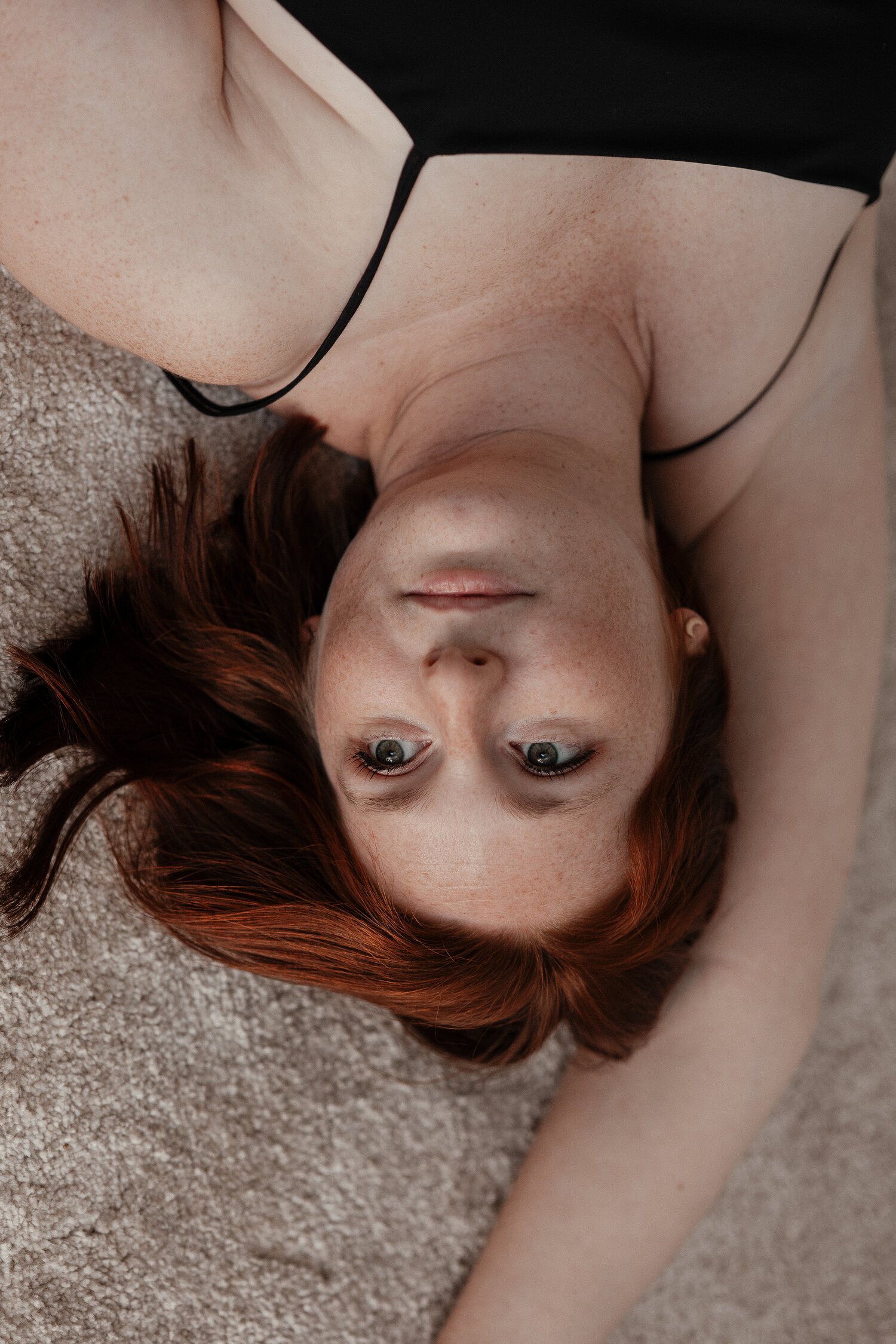 poses-naturelles-inspiration-shooting-photo-portrait