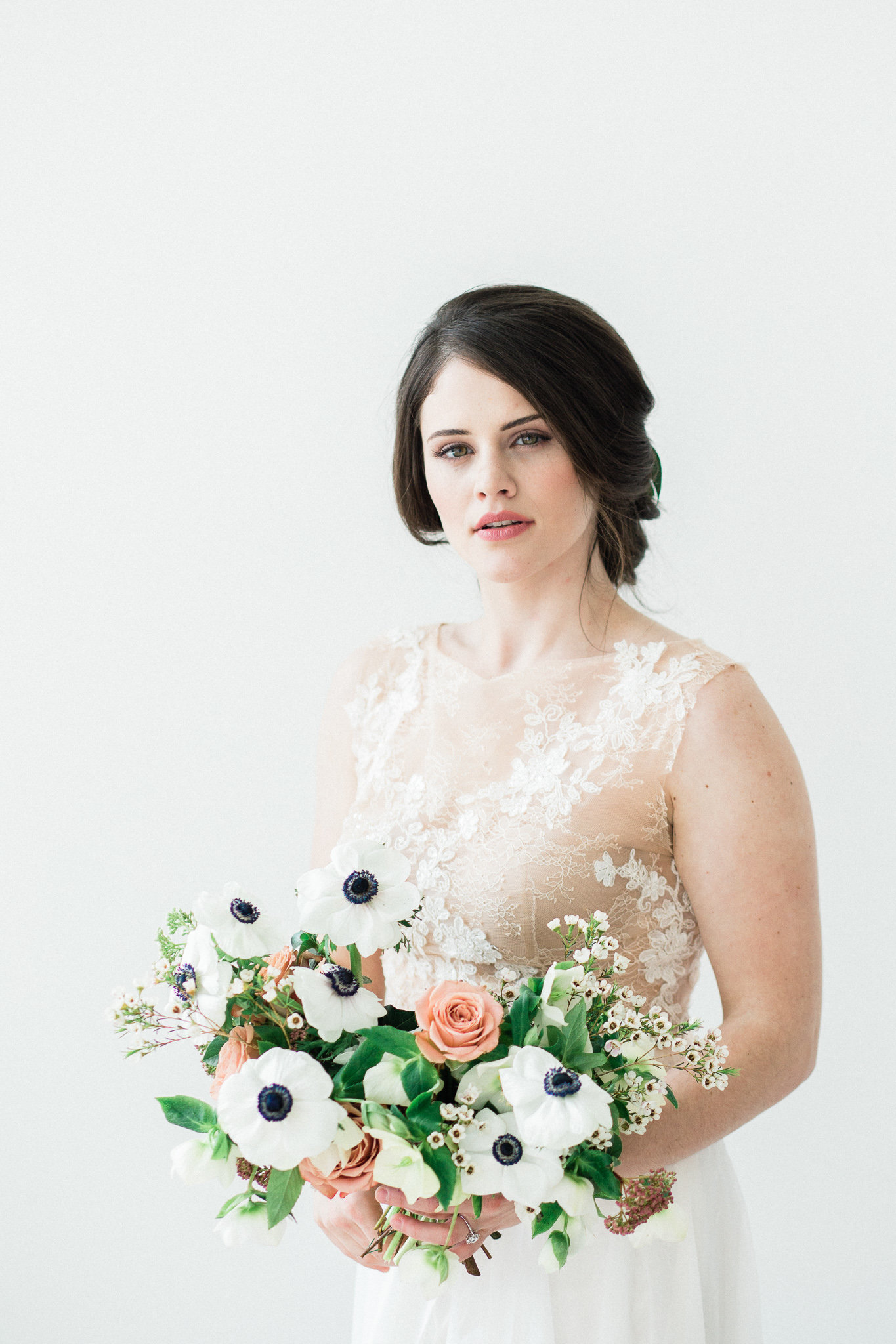 Minimalist-Bride-Georgia-Ruth-Photography-14