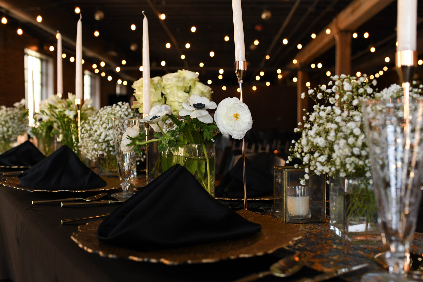 angle wedding deco table