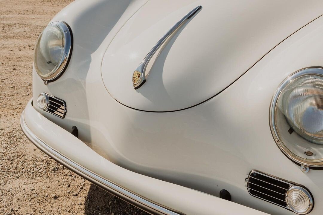 Vintage wedding Car for Rent in Kelowna | Vintage Porsche 356