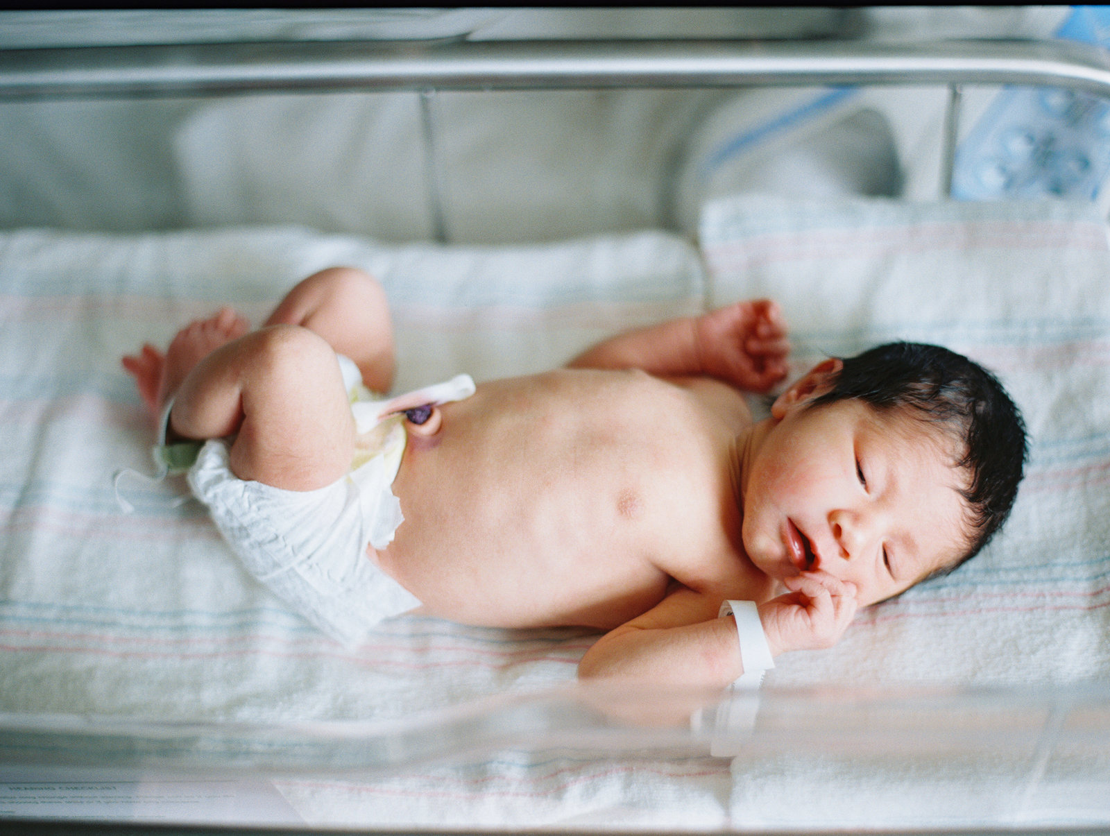 dc-hospital-center-newborn-photography-first48-3
