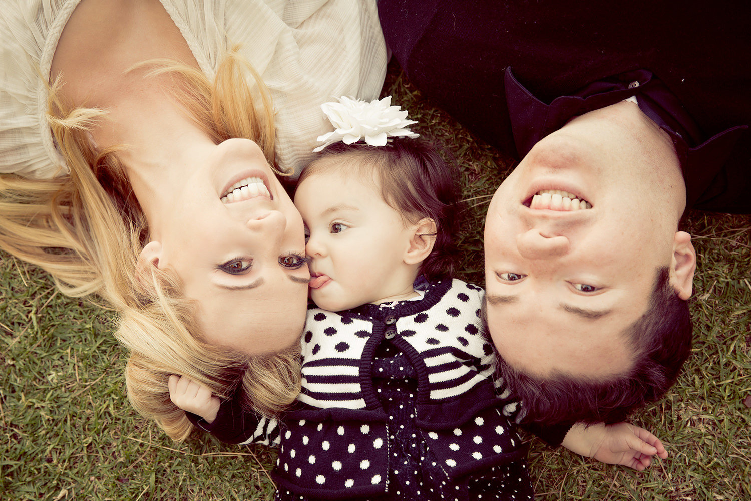 san diego family photographer | baby kissing mom