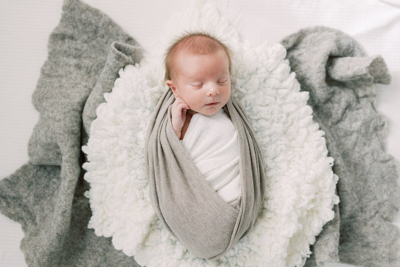 Philadelphia-Newborn-Photographer-Samantha-Jay-Photo-27
