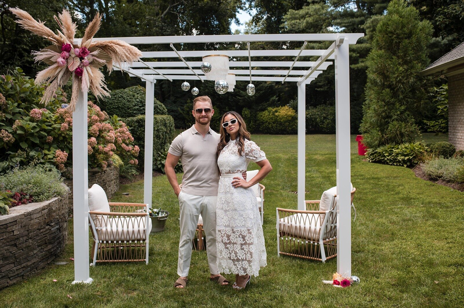 long-island-engagement-boho-couple-portrait-amanda-and-matt (11)
