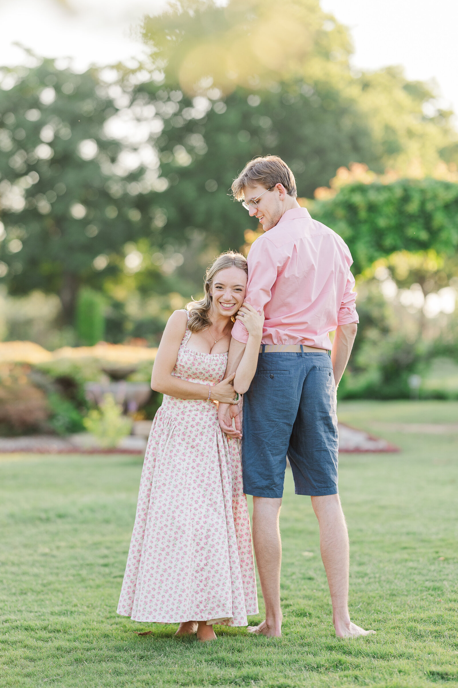 Romantic-couple-photoshoot-dallas
