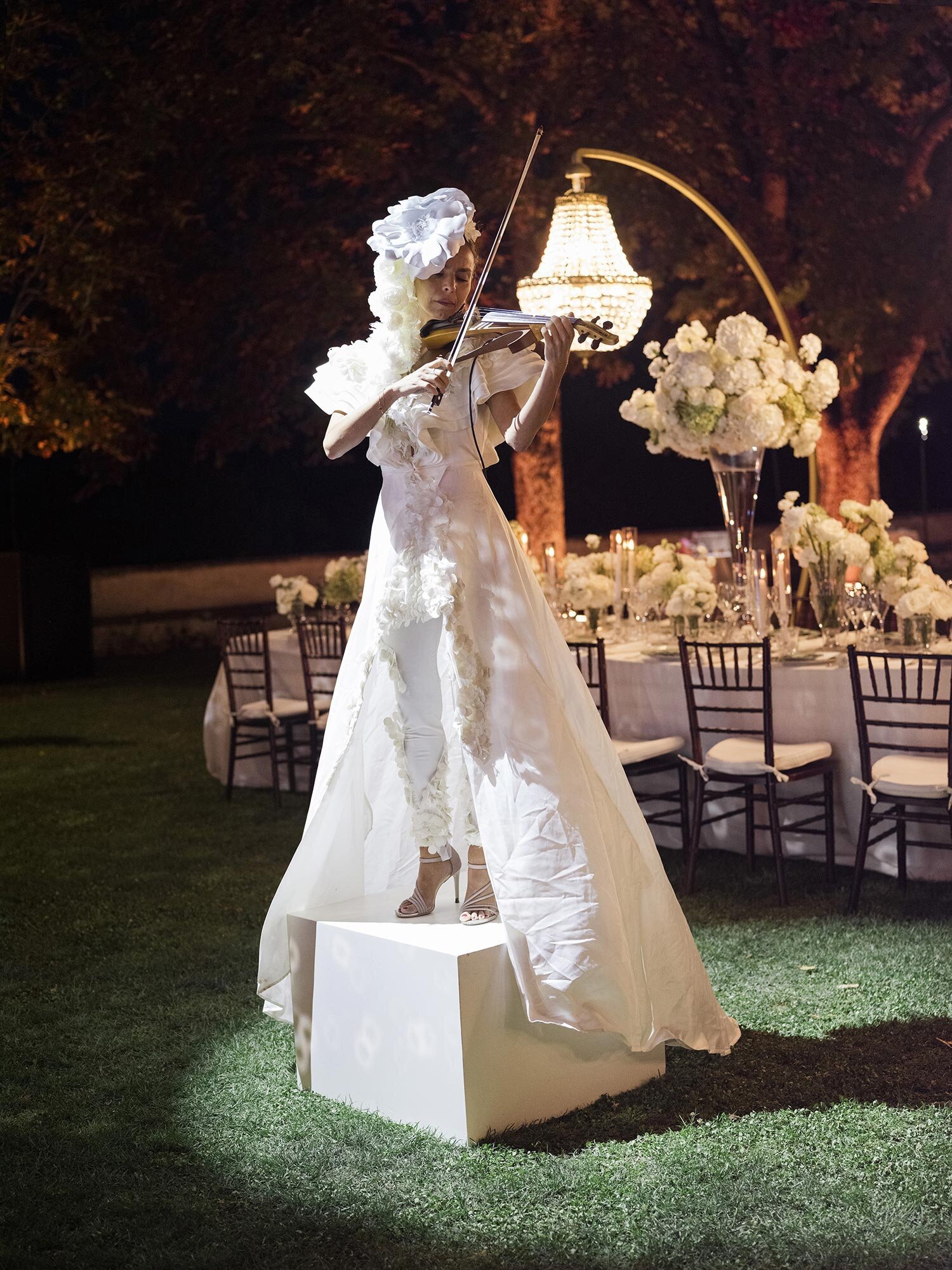 315_emily_shelby_wedding_preview