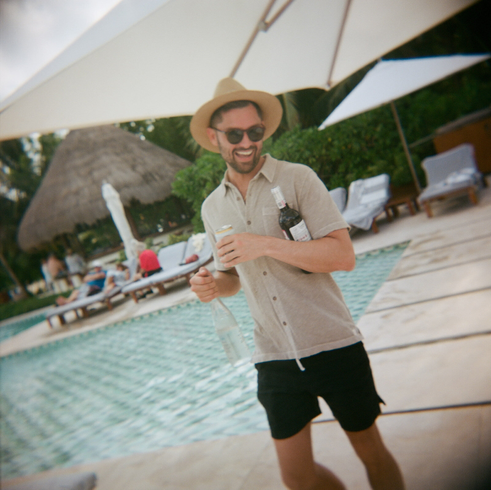 AmandaYoung.Mexico.SB00029