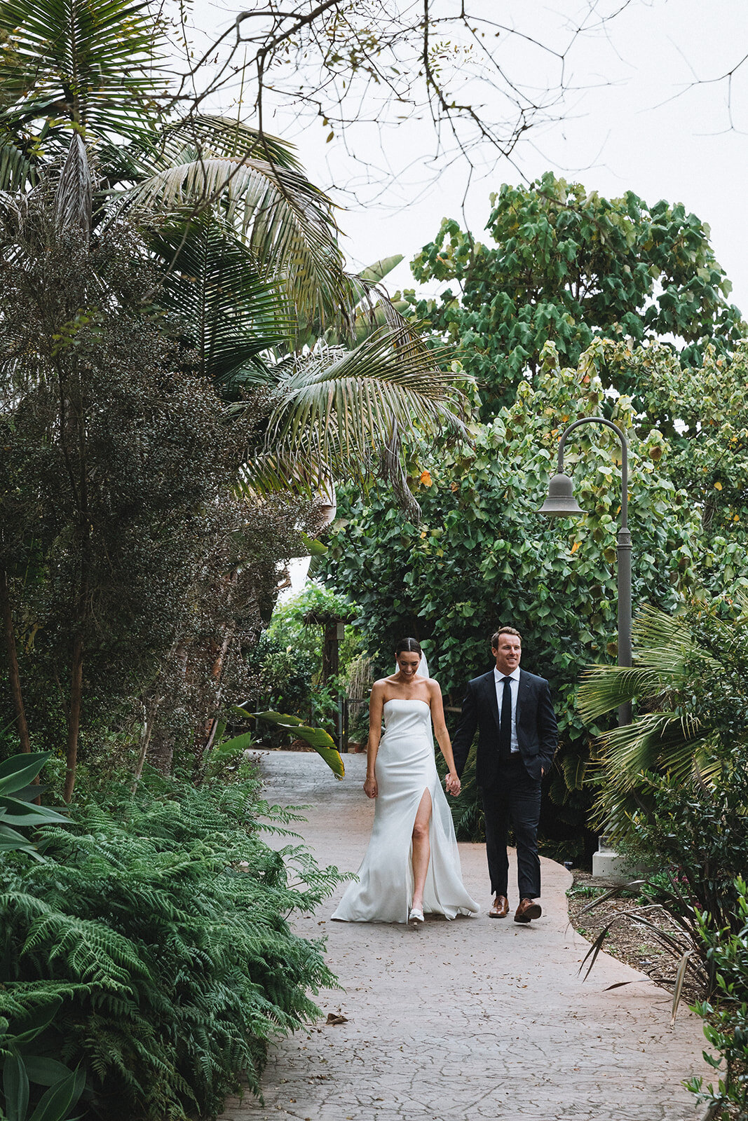 imanleeevents-sandiegobotanicgardenswedding-encinitasweddingvenues_24_GJ_LAIRD_MBGJ9605
