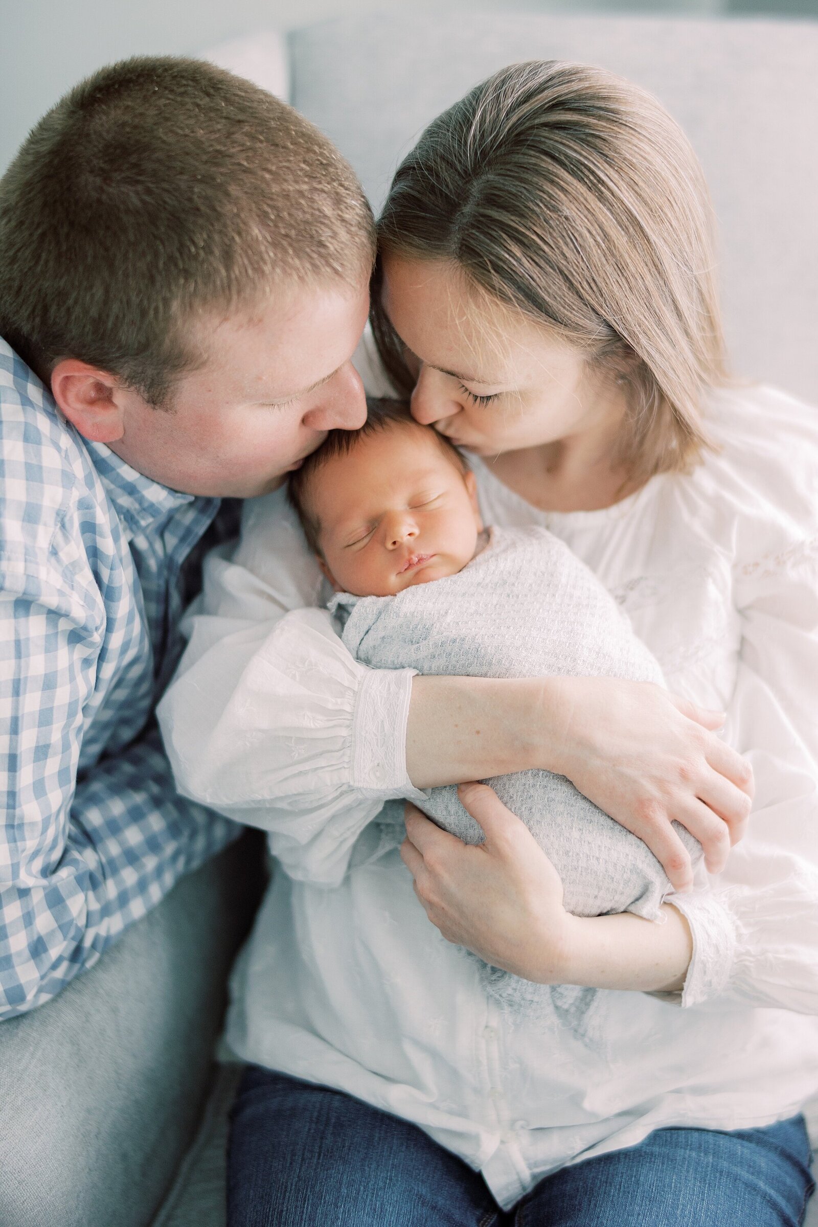 Glen Mills PA Newborn Photographer | In Home Newborn Session_0012